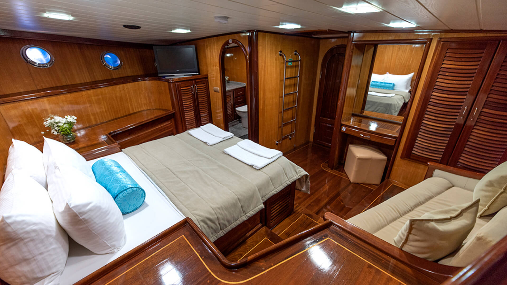Fethiye Delux Gulet 6 Kabin 30 Metre