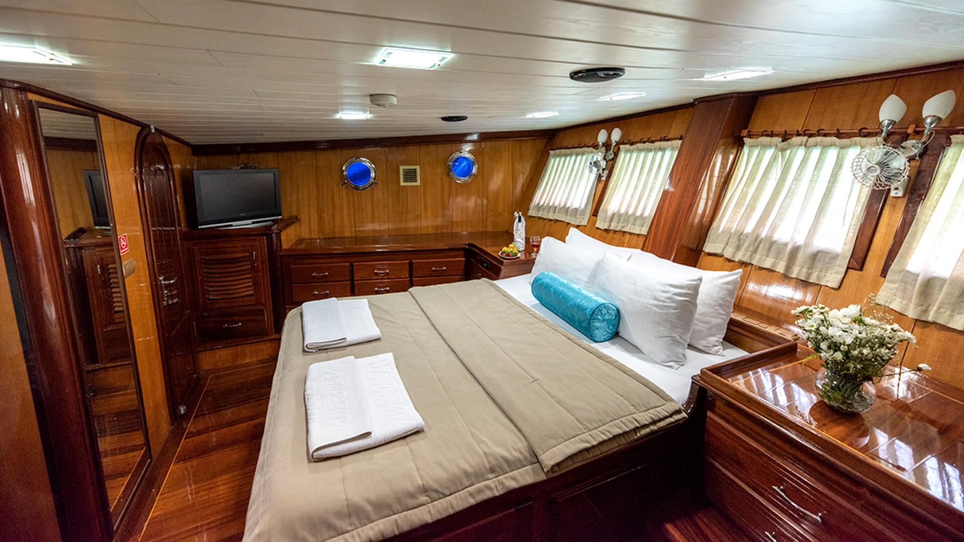 Fethiye Delux Gulet 6 Kabin 30 Metre