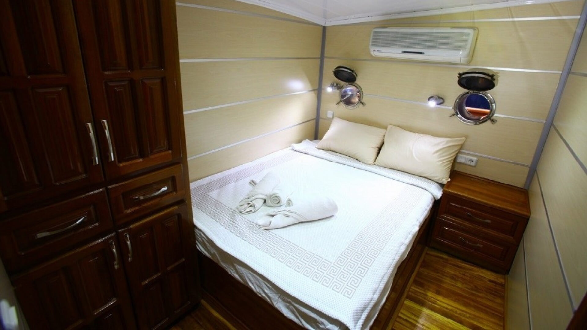 Fethiye Delux Gulet 10 Kabin 31 Metre