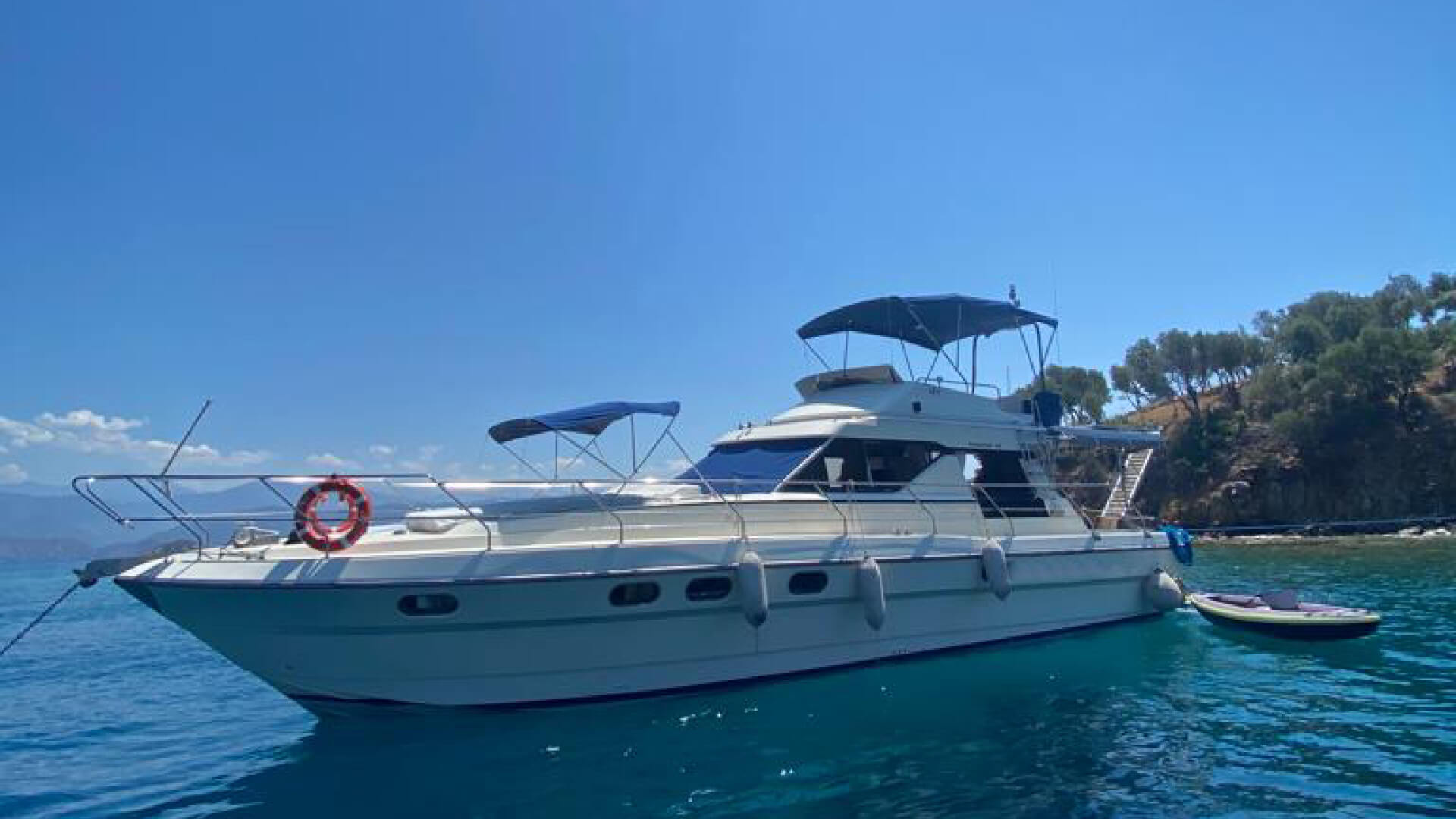 Fethiye Delux Motoryat Prencess 45 2 Kabin 14 Metre