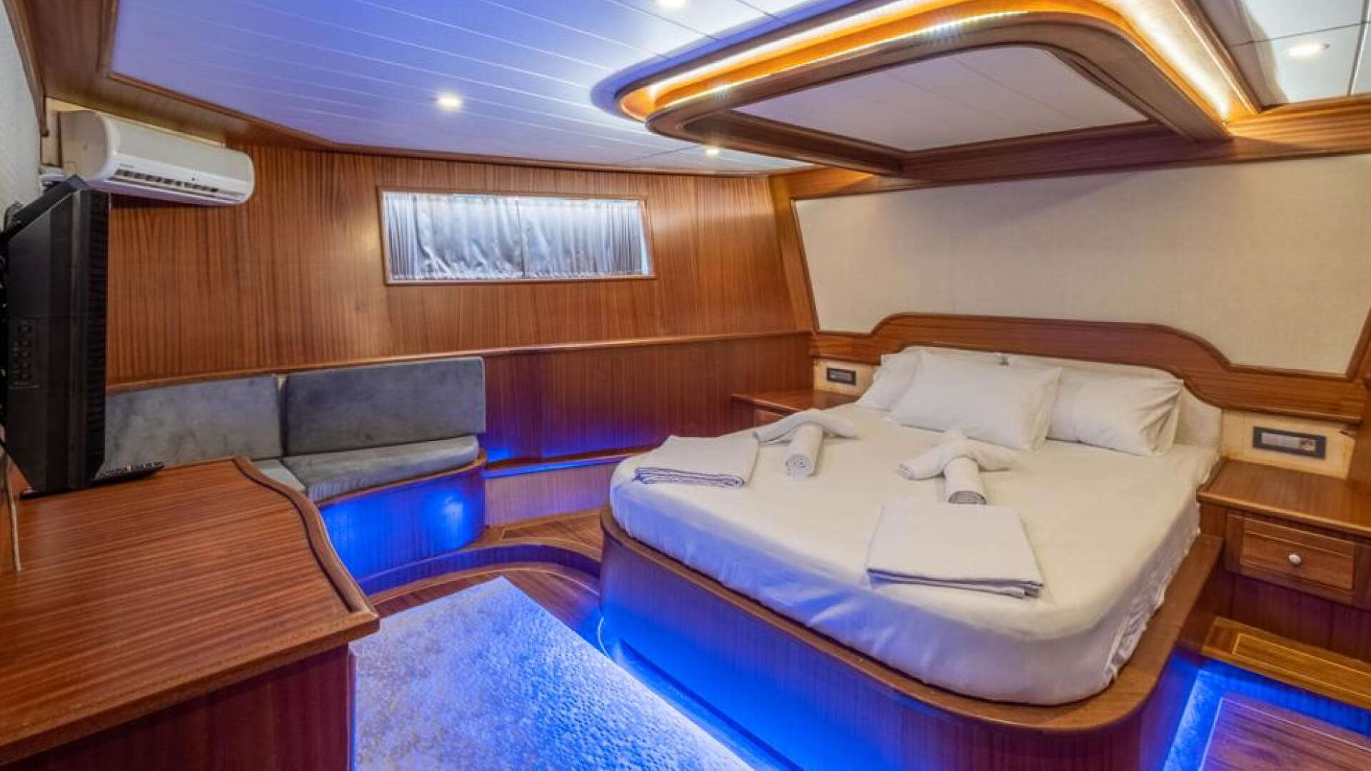 Fethiye Delux Trawler 4 Kabin 24 Metre