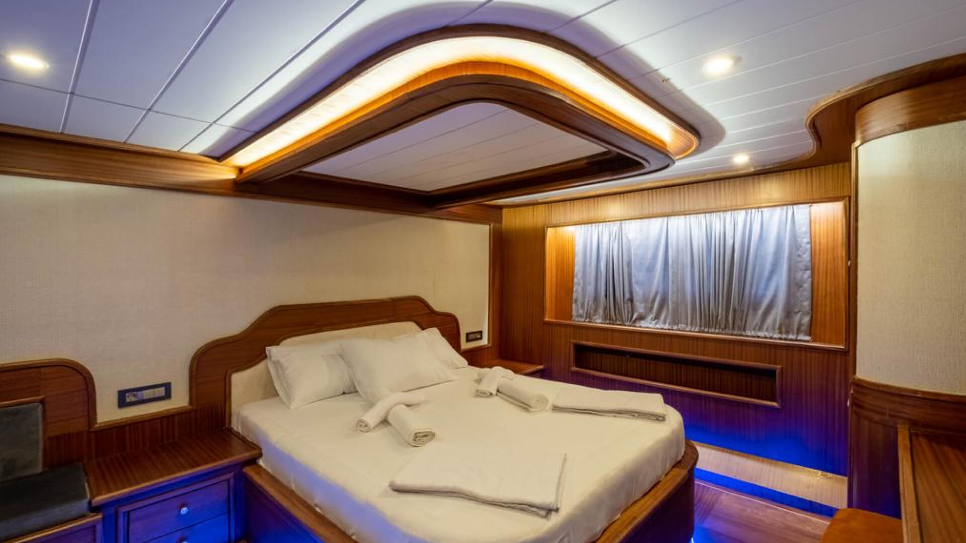 Fethiye Delux Trawler 4 Kabin 24 Metre