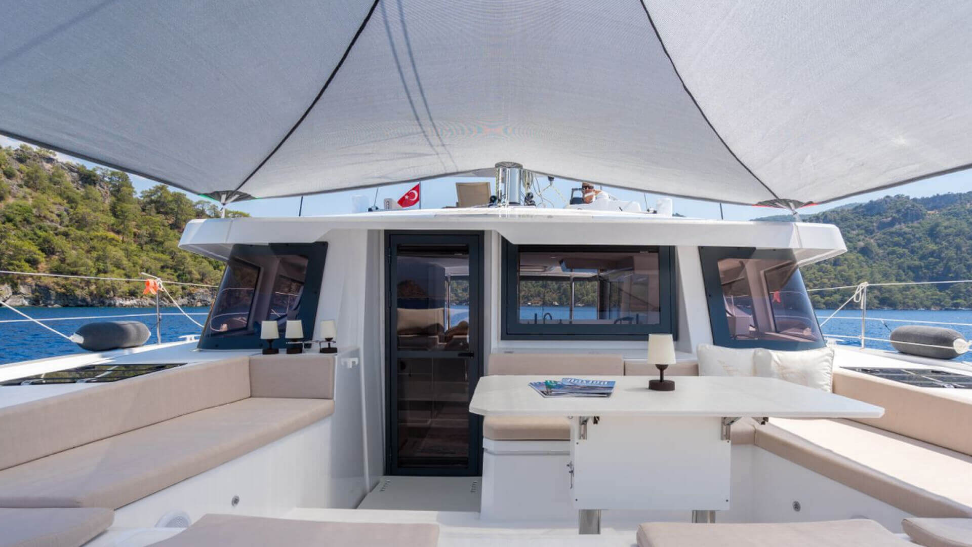 Fethiye Delux Katamaran Bali 4.6 - 4 Kabin 14 Metre
