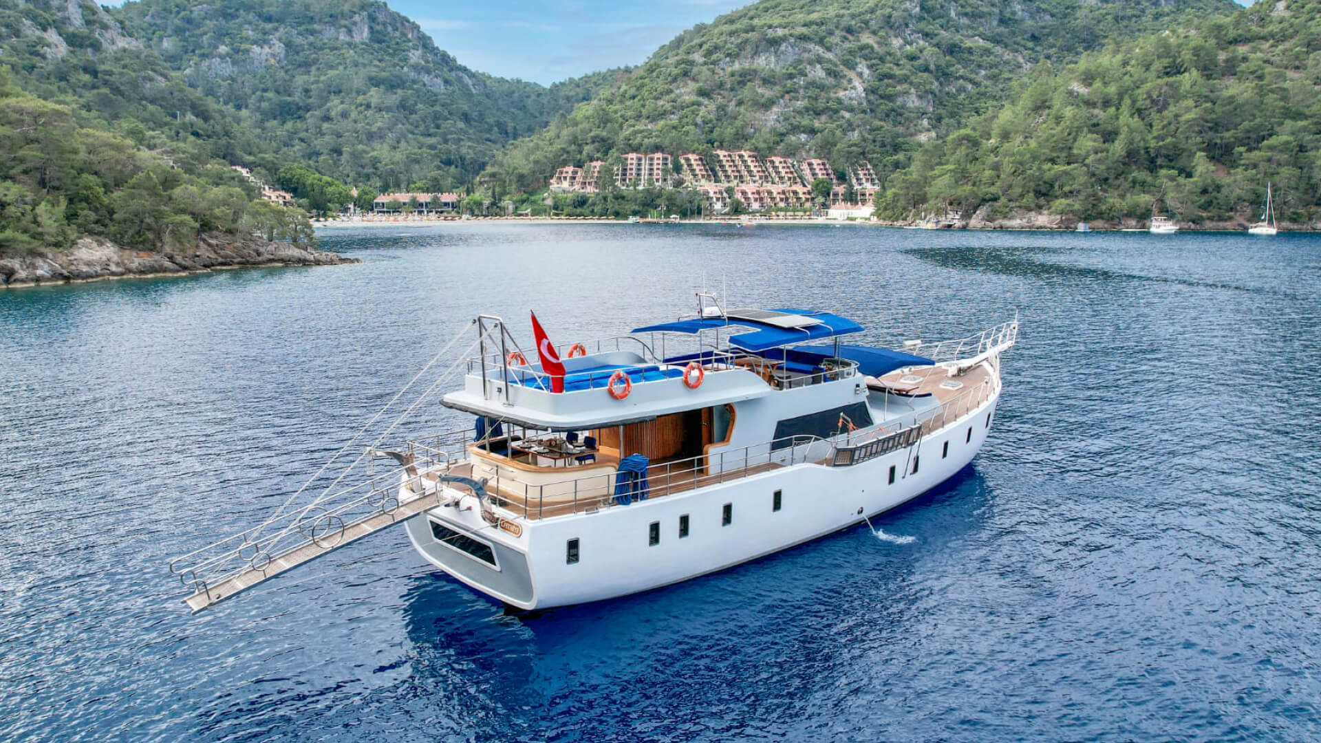 Konaklamalı Tekne Tatili Fethiye Lux Gulet 6 Kabin 24 Metre