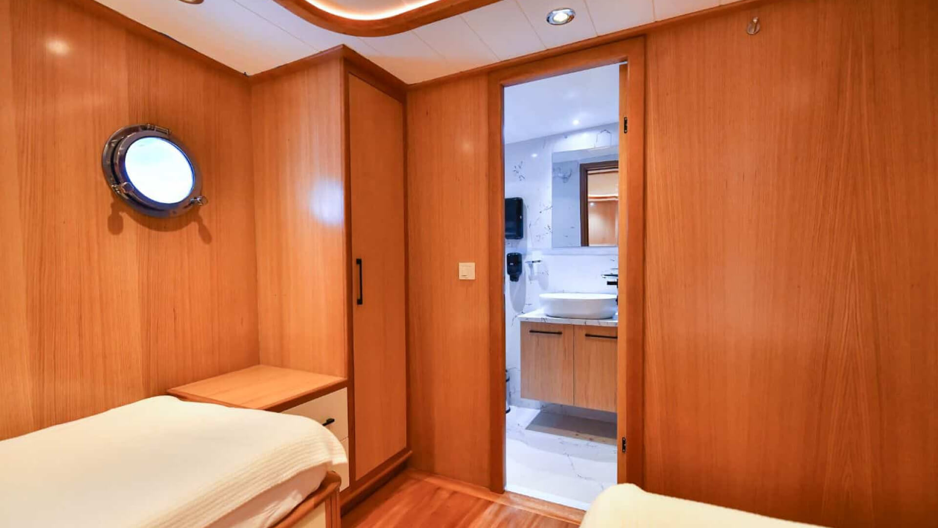 Fethiye Göcek Mavi Tur Delux Gulet 5 Kabin 24 Metre