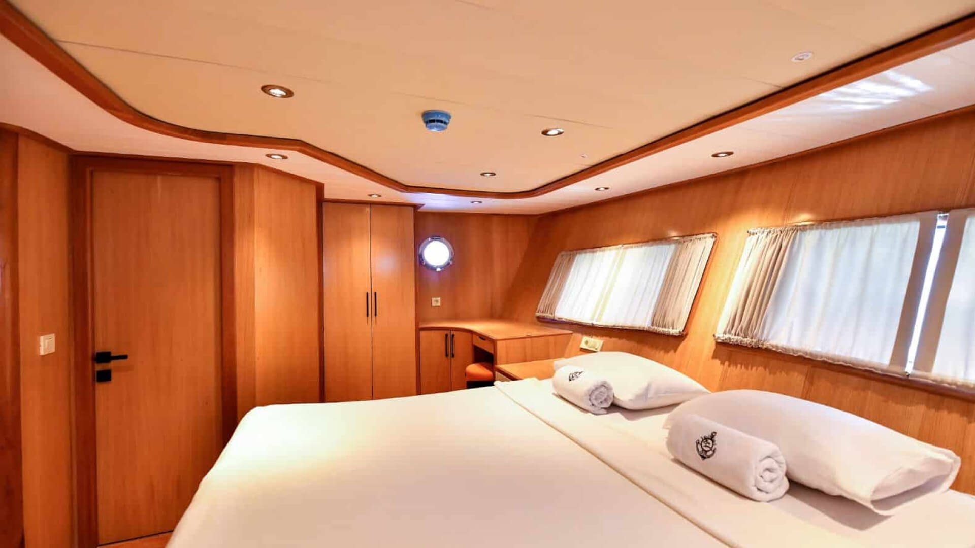 Fethiye Göcek Mavi Tur Delux Gulet 5 Kabin 24 Metre