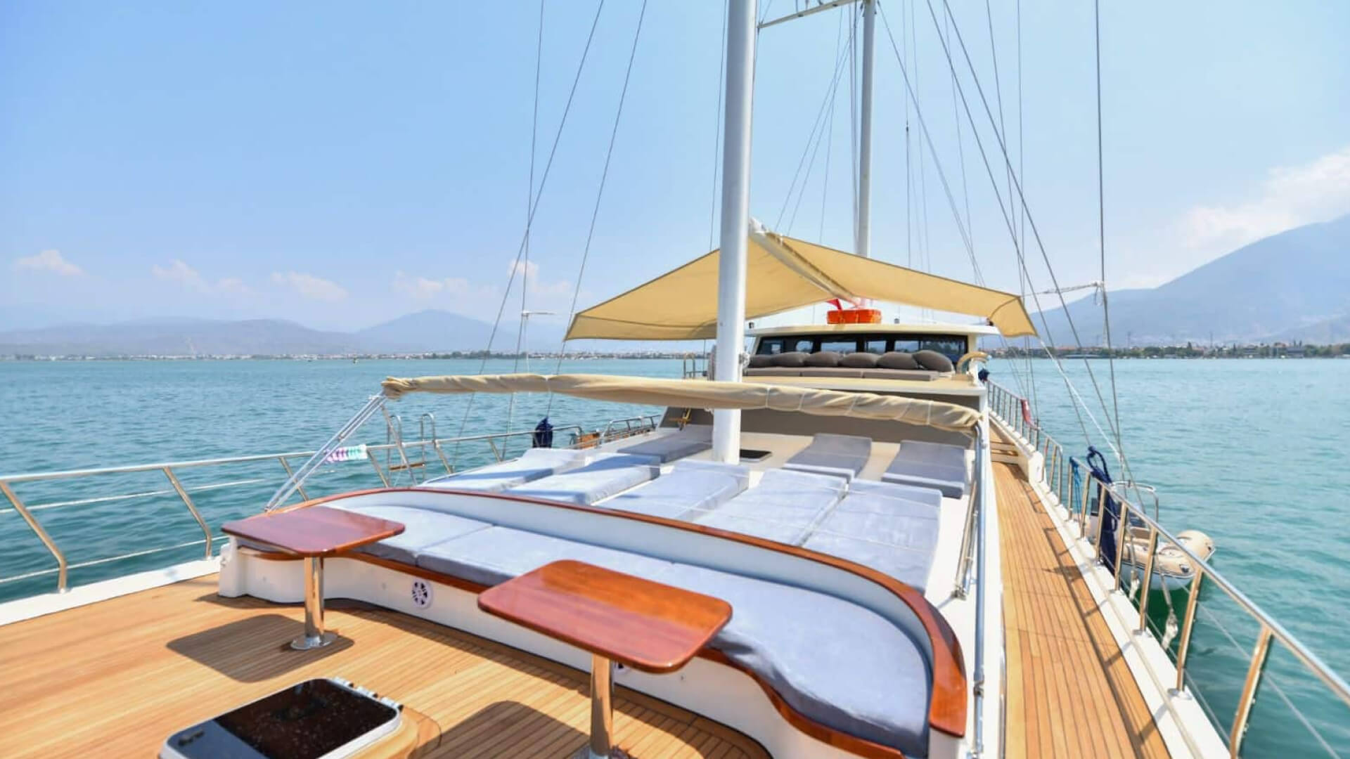 Fethiye Göcek Mavi Tur Delux Gulet 5 Kabin 24 Metre