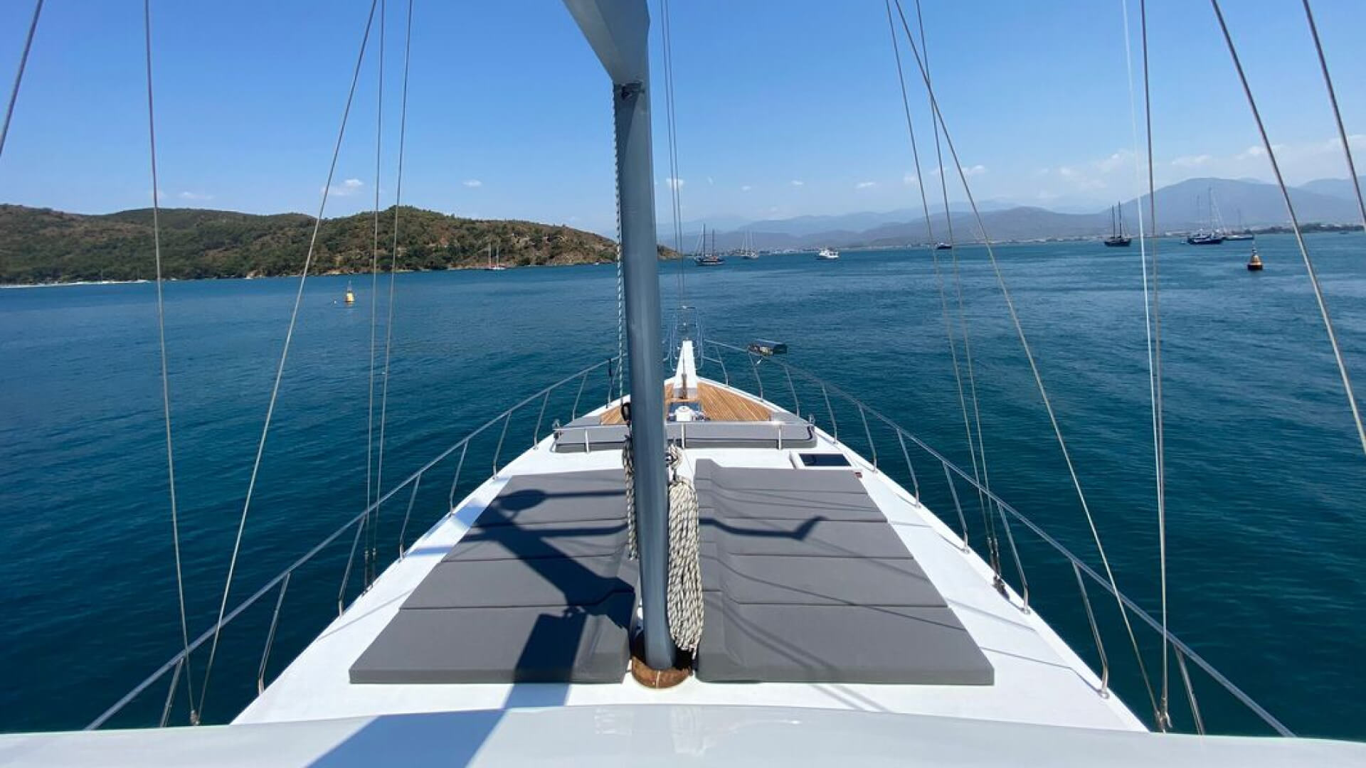 Fethiye Delux Trawler ile Mavi Tur Deneyimi 5 Kabin 25 Metre