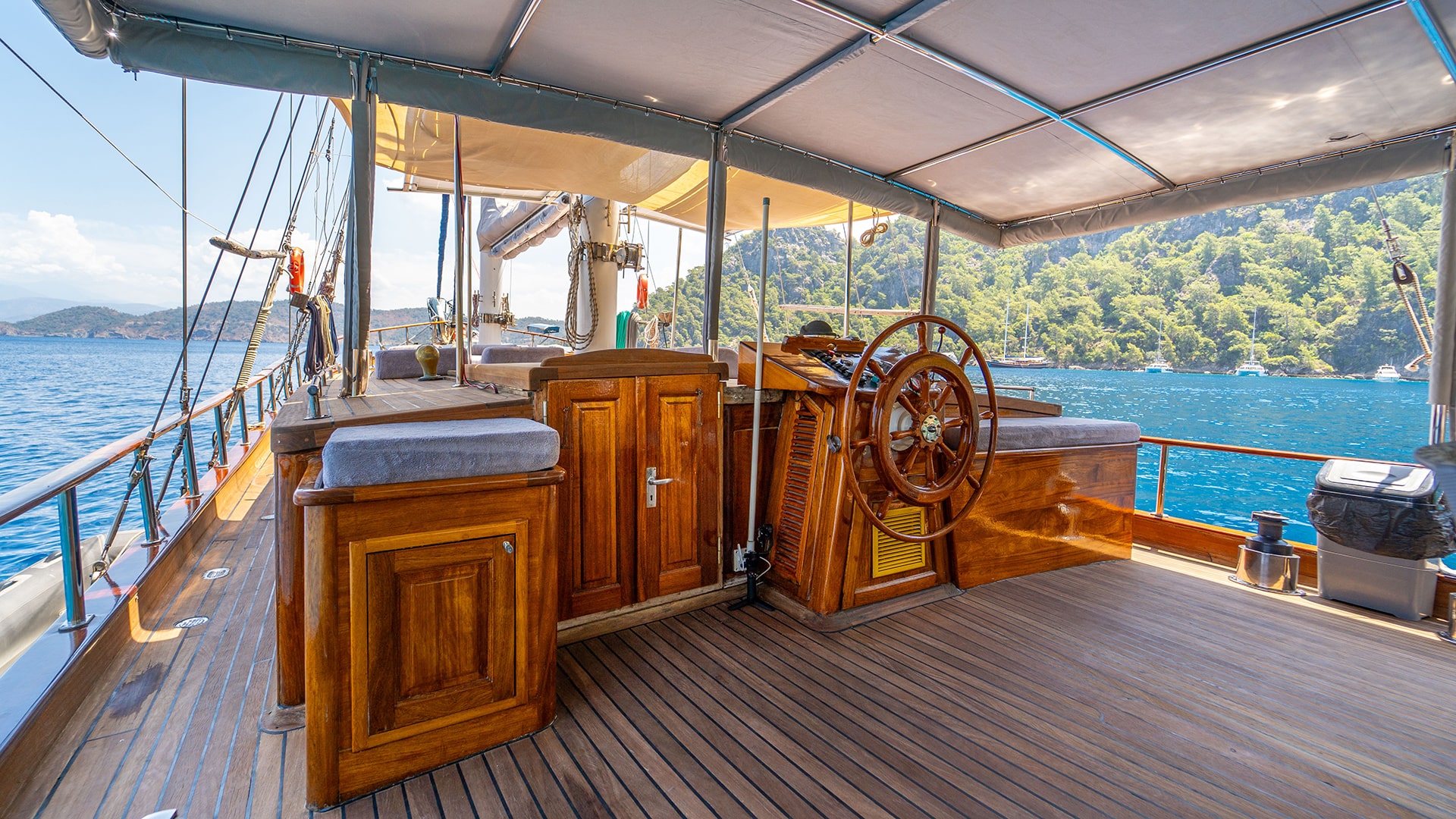 Fethiye Yelkenli Gulet Kiralama 3 Kabin 20 Metre