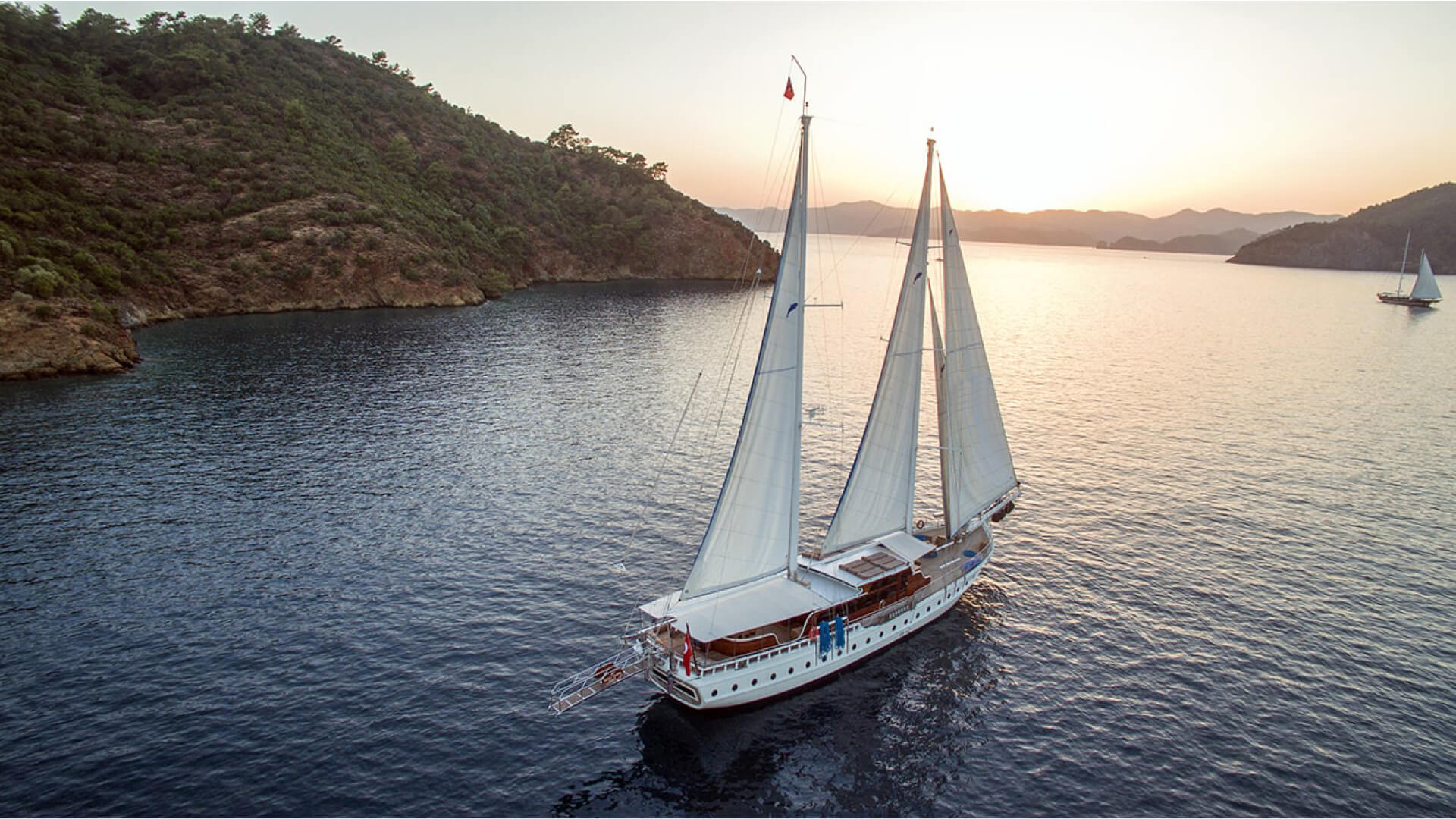 Lux Gulet Kiralama 6 Kabin 30 Metre