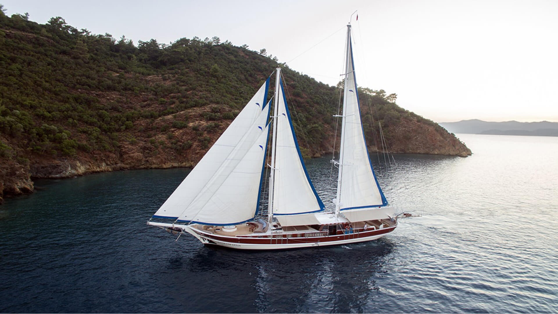 Lux Gulet Kiralama 6 Kabin 37 Metre