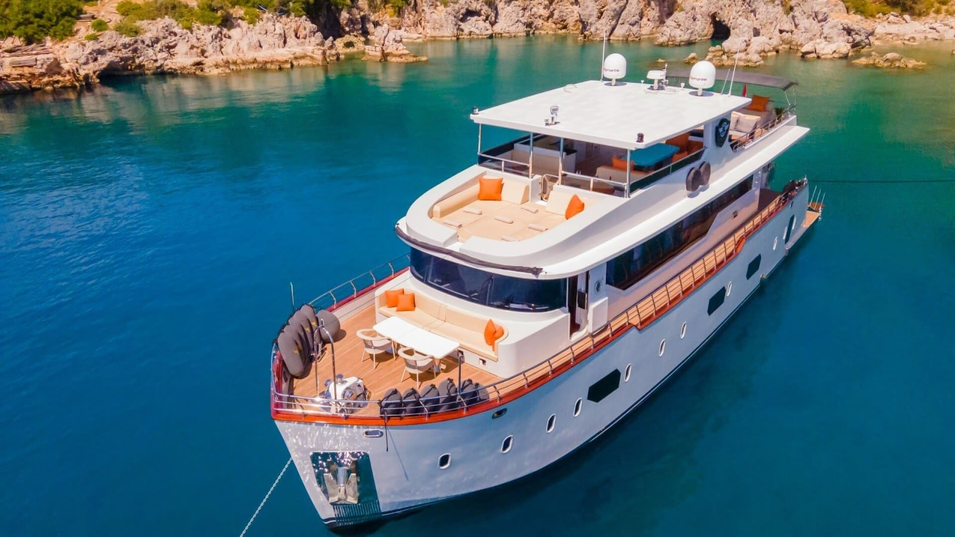 Lux Trawler Kiralama 5 Kabin 26 Metre