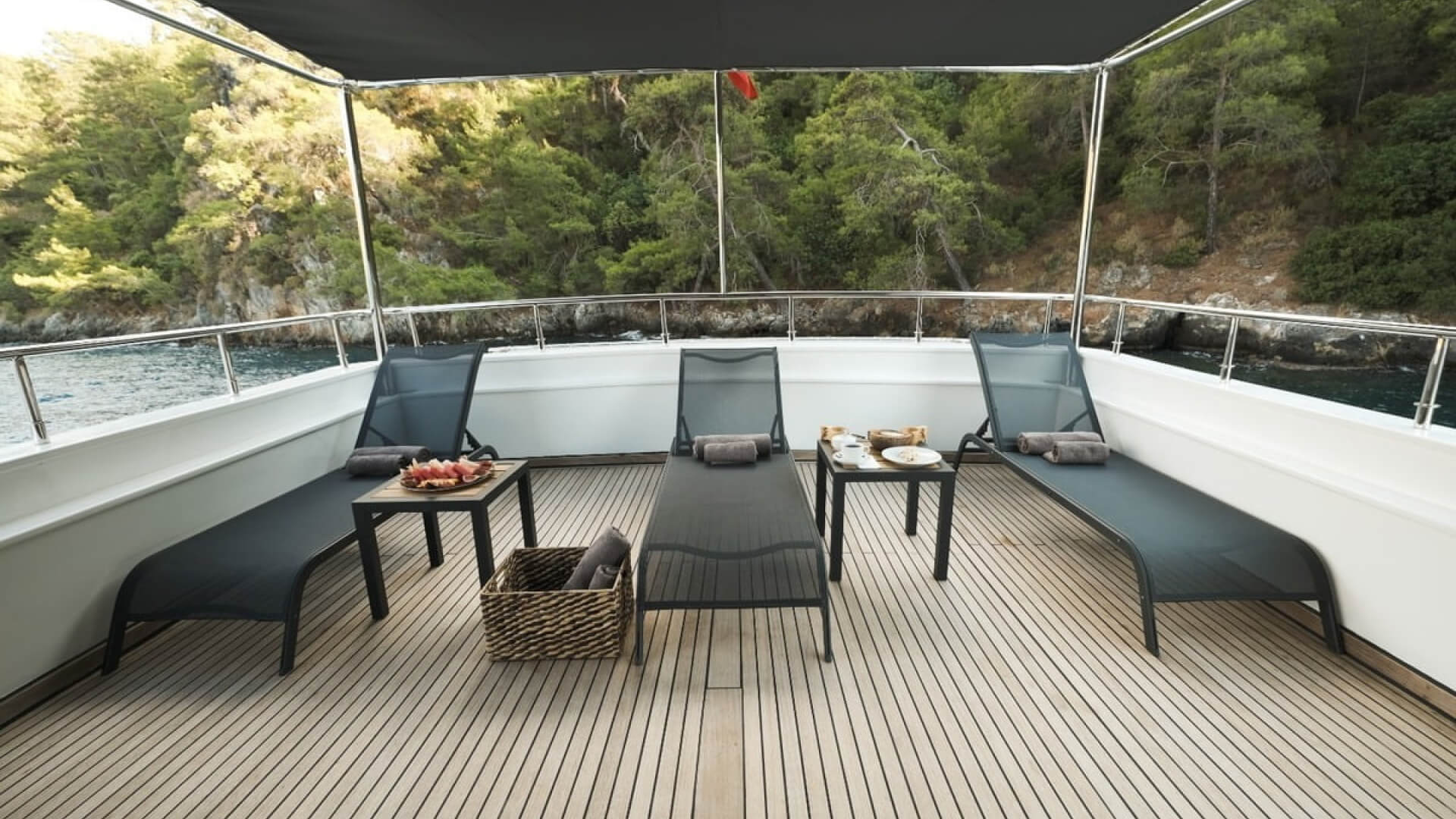 Delux Trawler Kiralama 4 Kabin 20 Metre 