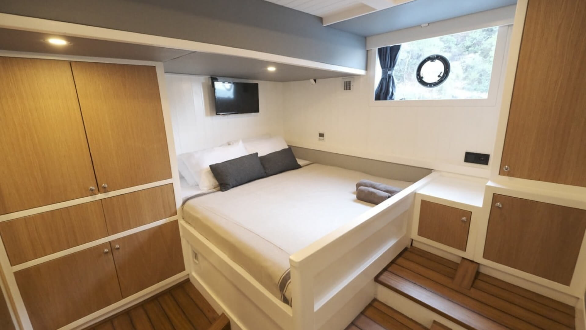 Delux Trawler Kiralama 4 Kabin 20 Metre 