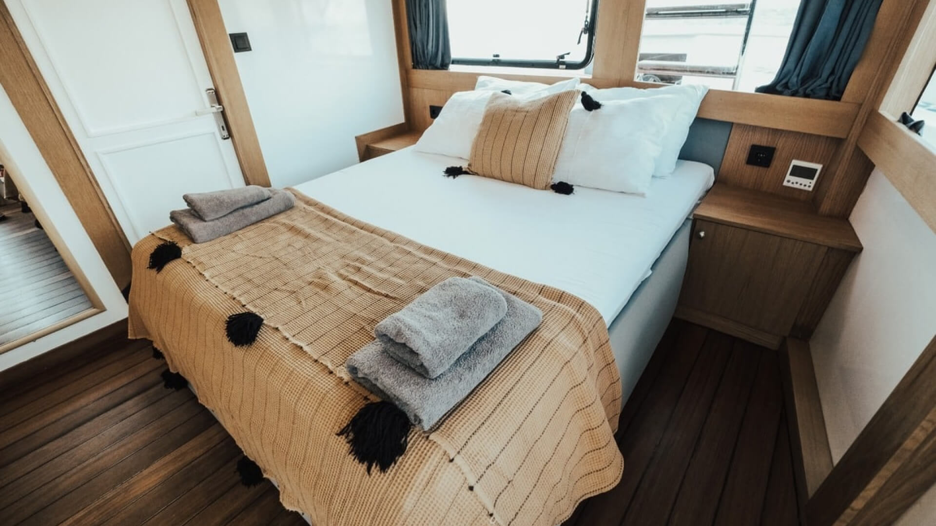 Delux Trawler Kiralama 4 Kabin 20 Metre 