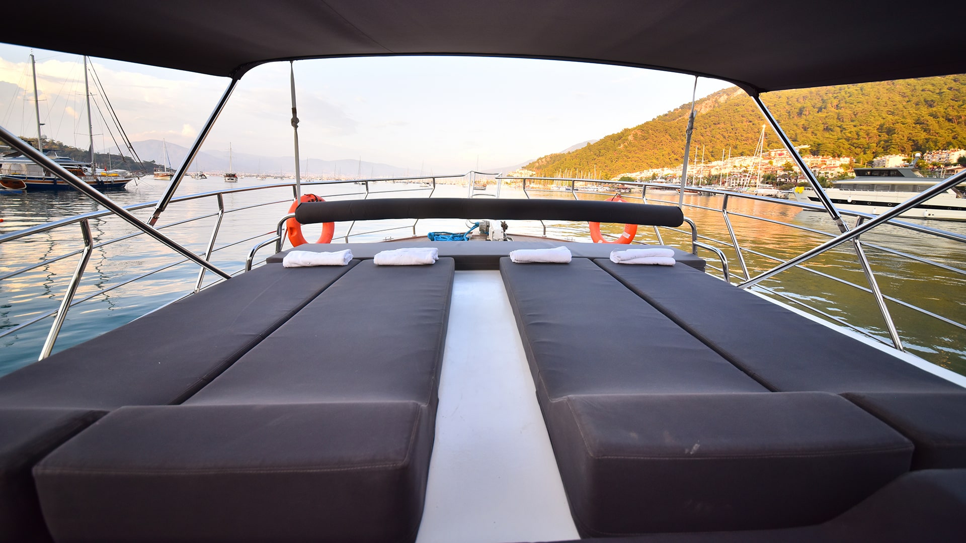 Fethiye Lux Kiralık Gulet 2023 Model 2 Kabin 13 Metre