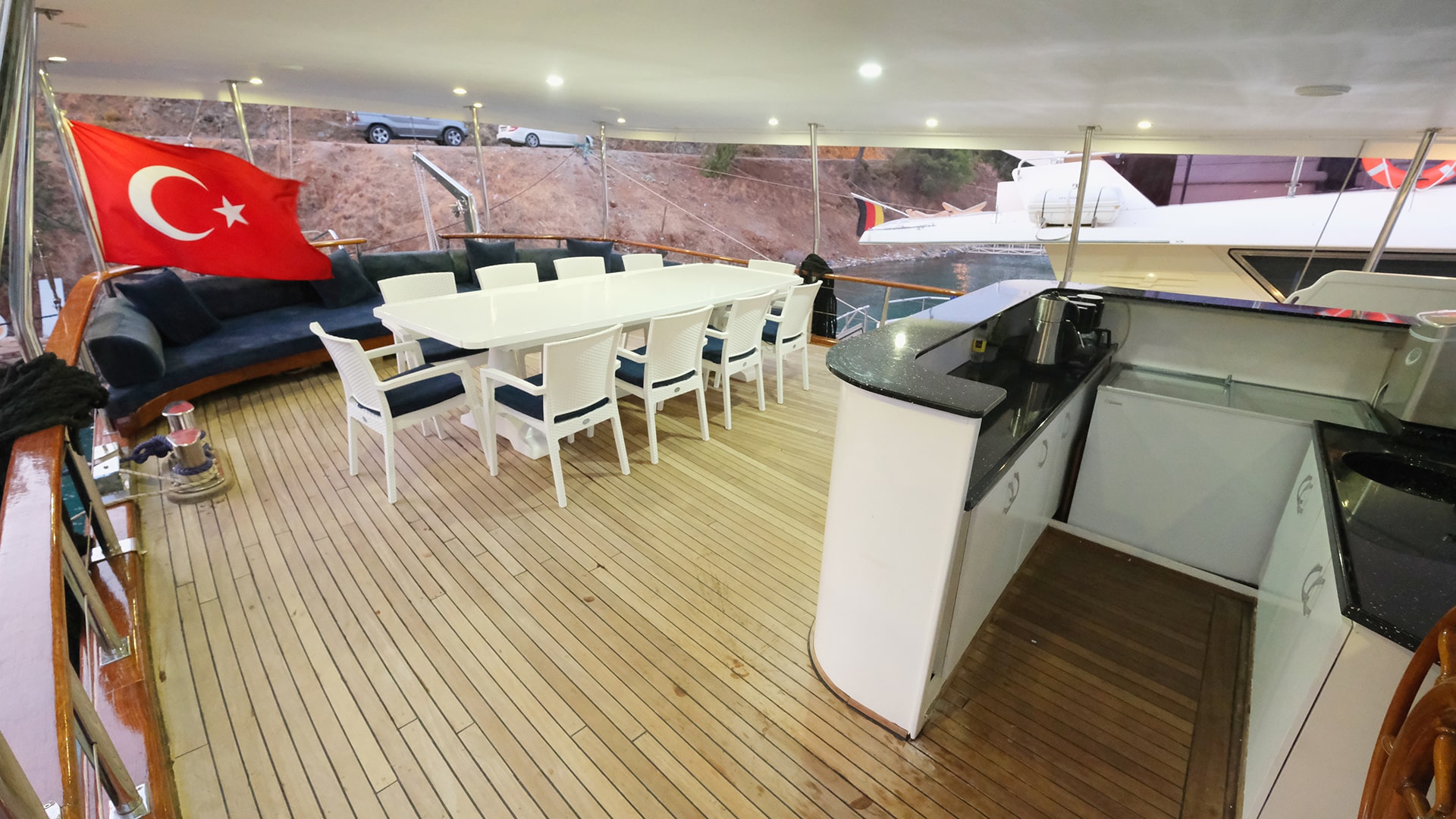 Fethiye Göcek Lux 2023 Model Kiralık Gulet 6 Kabin 30 Metre
