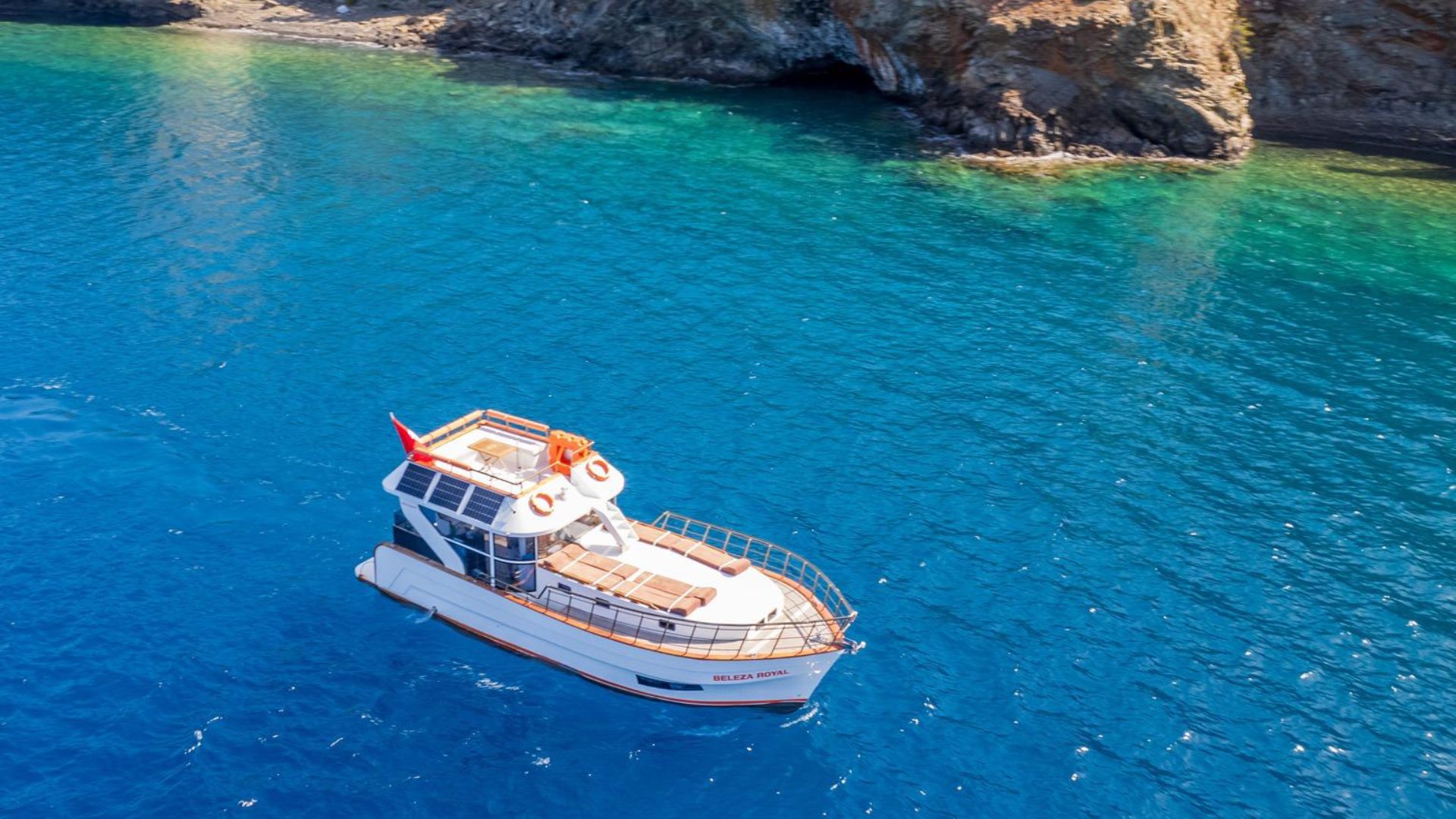 Fethiye 2023 Model 3 Kabin Lux Motoryat