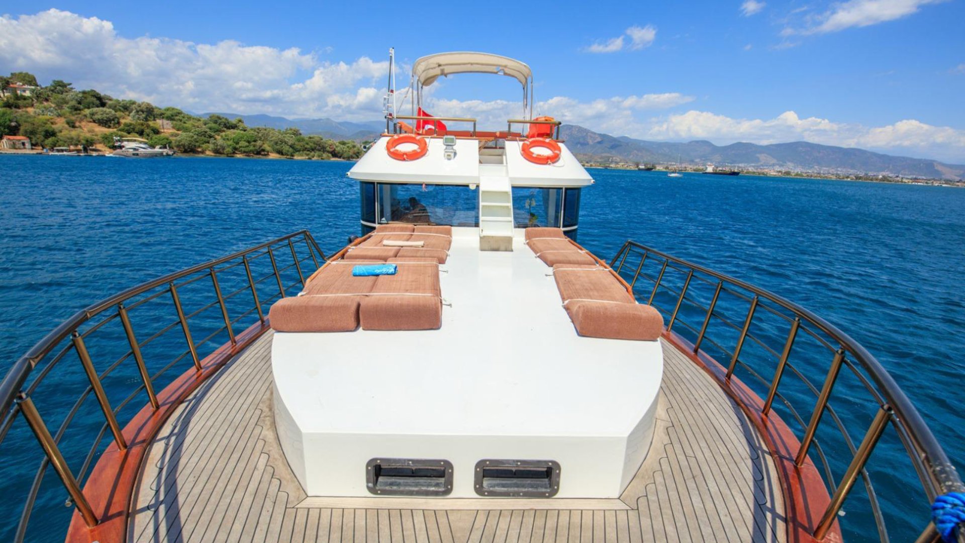 Fethiye 2023 Model 3 Kabin Lux Motoryat