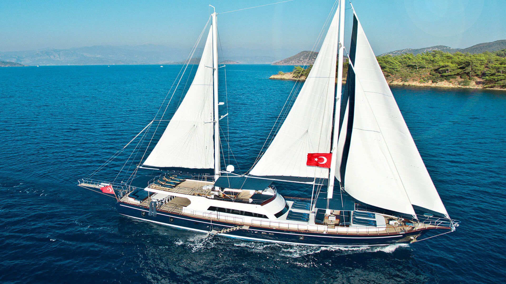 Satılık  Yelkenli 6 Kabin 28 M Lüx Yat
