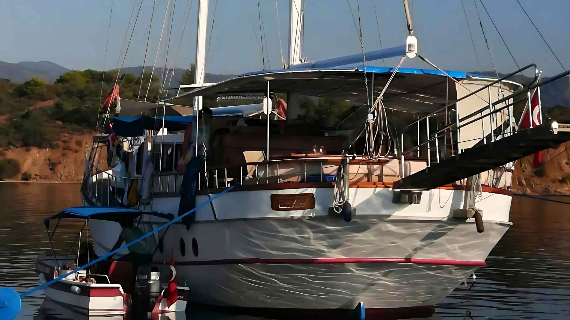 Fethiye Ekonomik Gulet Kiralama 5 kabin 10 kişi