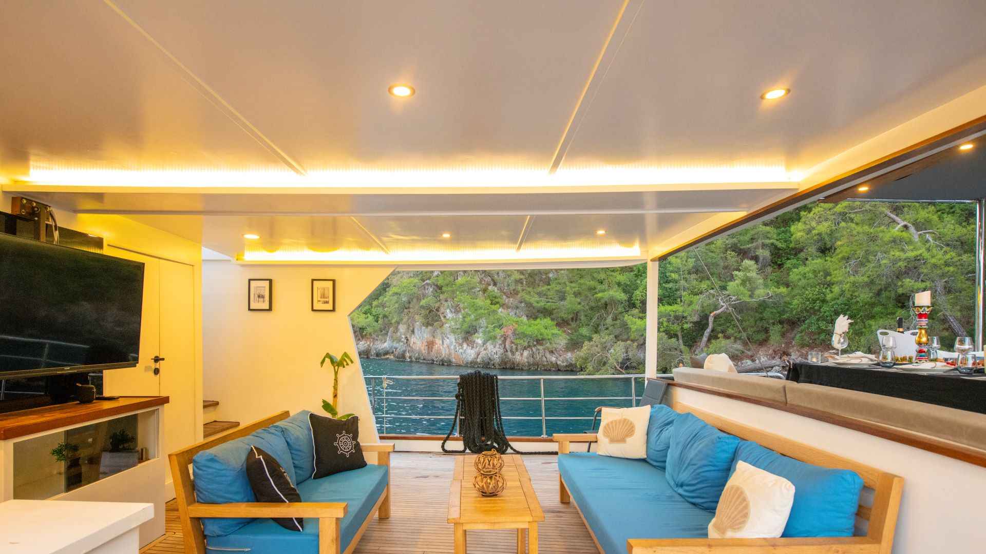 Lüx Yat Kiralama Fethiye Göcek 6 Kabin 24 M