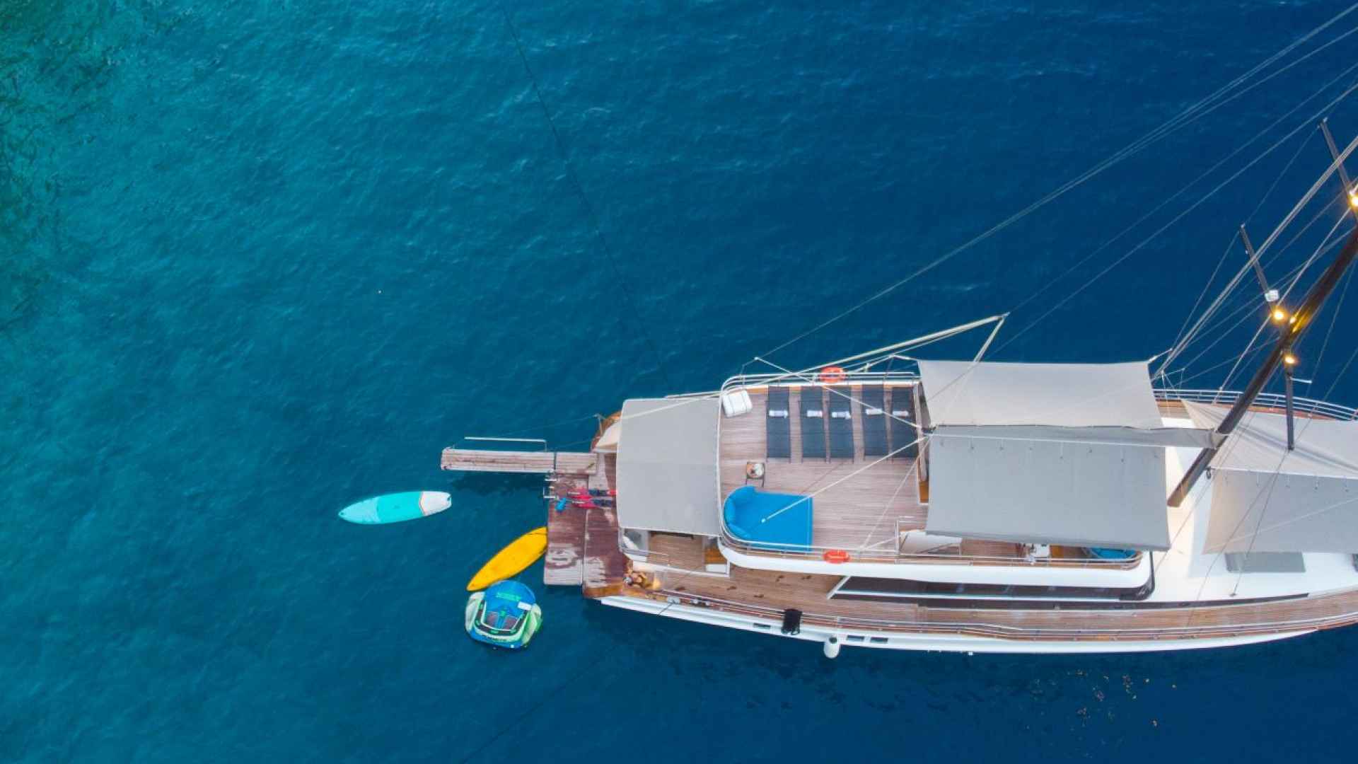 Lüx Yat Kiralama Fethiye Göcek 6 Kabin 24 M