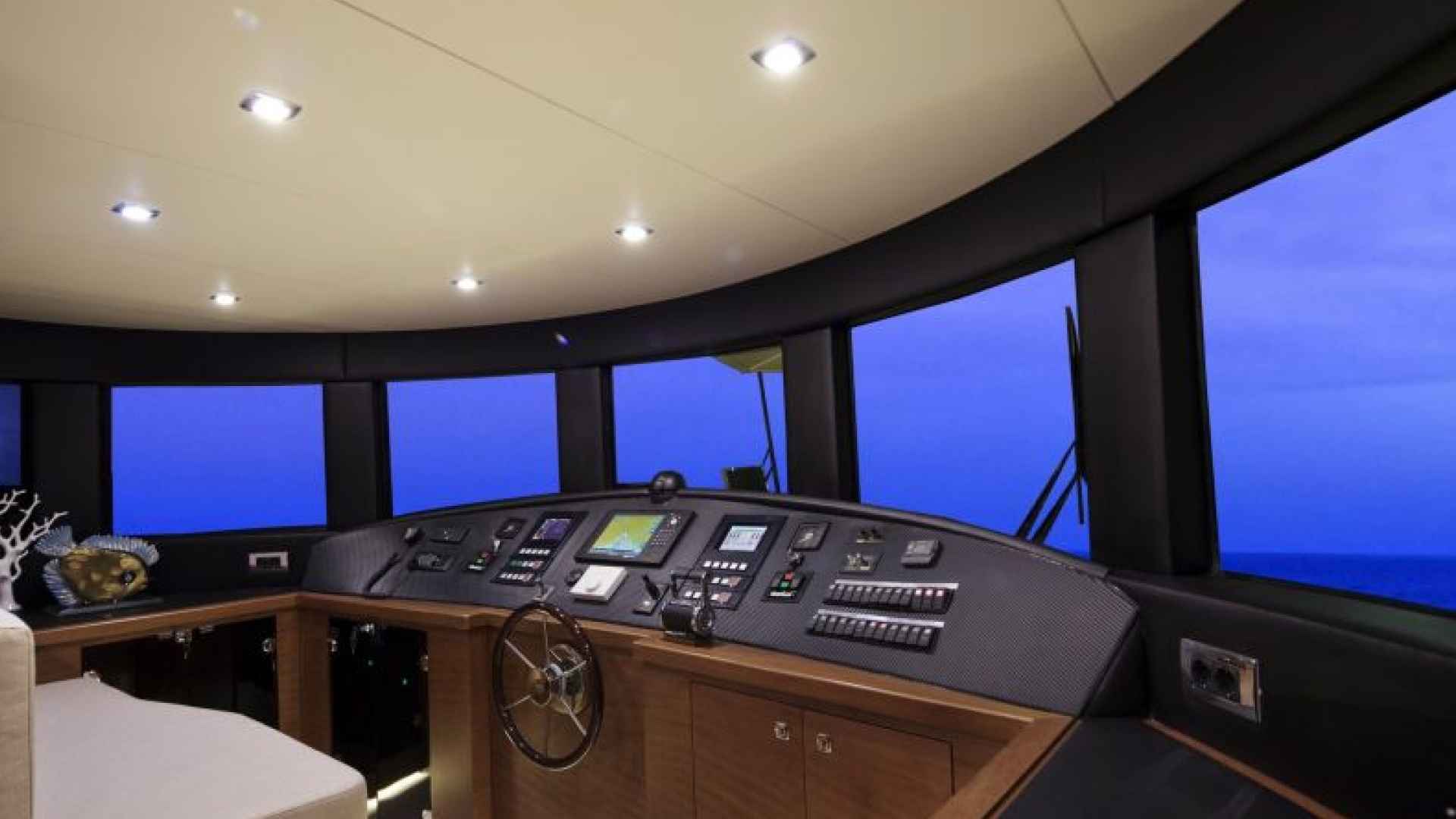 Eşsiz Klasik ve Modern Concept 23 M Lüx Trawler 
