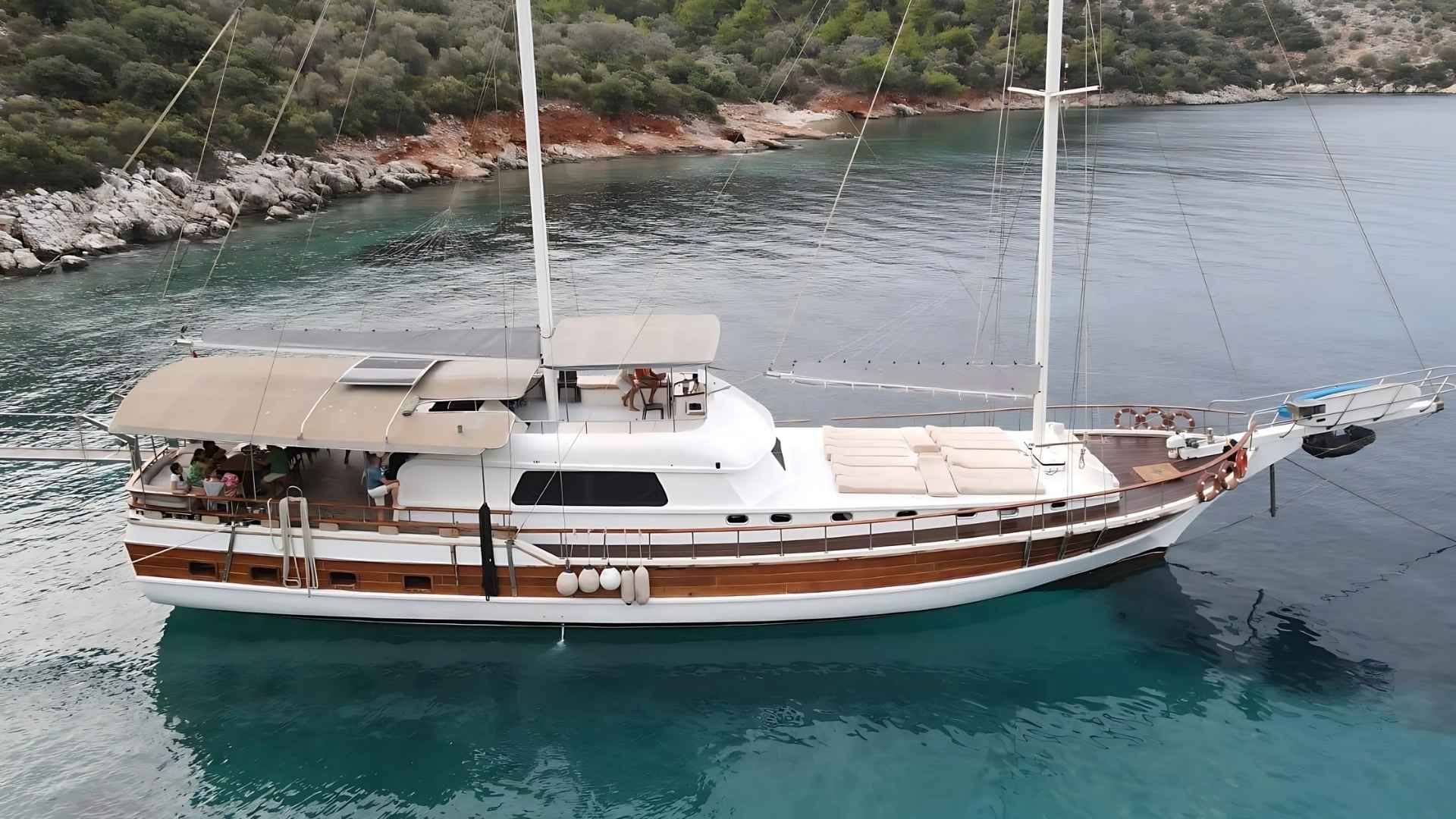 Fethiye Göcek 16 Kişi 24  Lüx Gulet