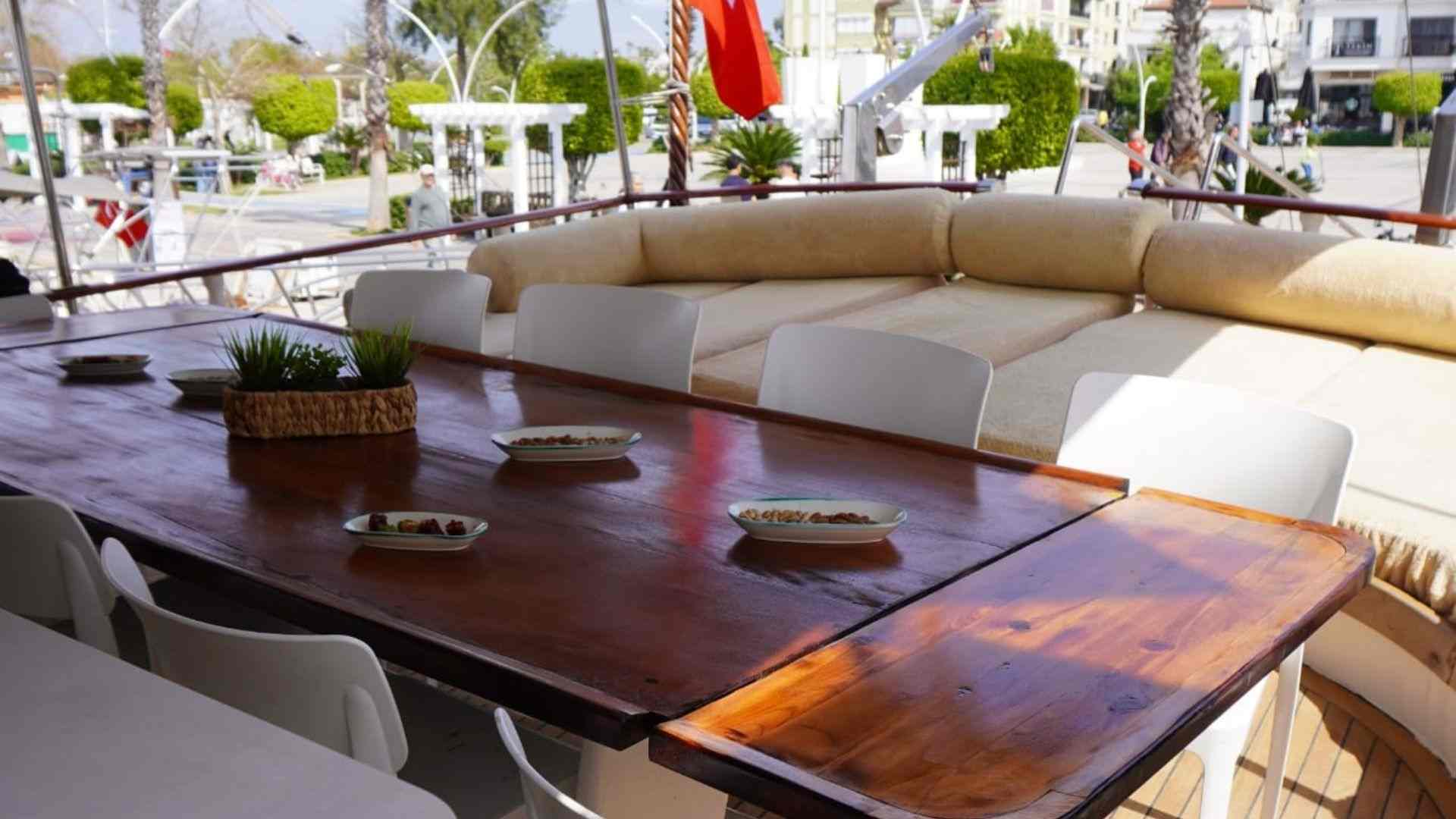 Fethiye’de 16 Kişilik Konforlu Gulet ile Mavi Yolculuk