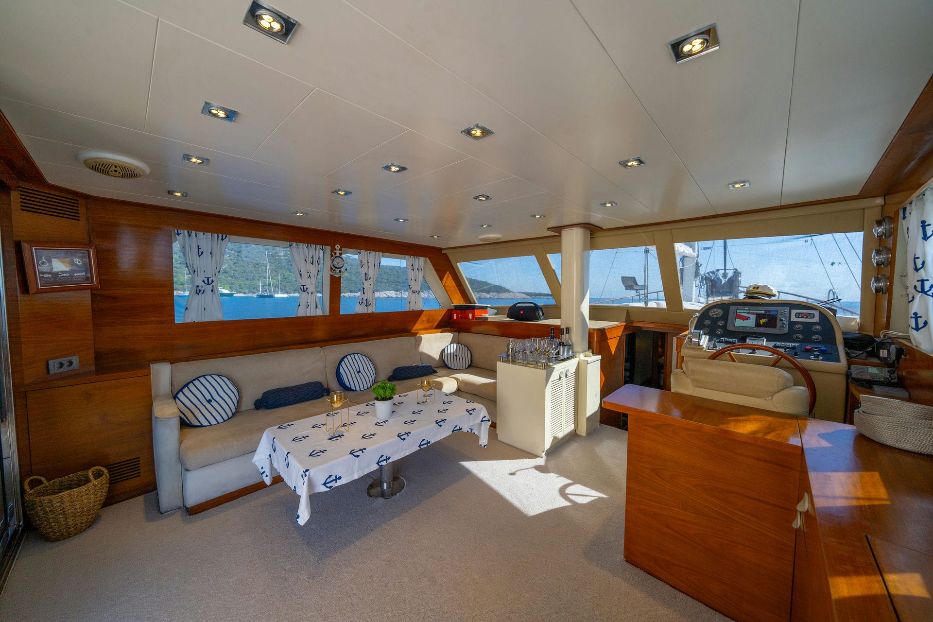 22.5 Metre Lüks Gulet – 3 Kabin | 6 Kişi Kapasite