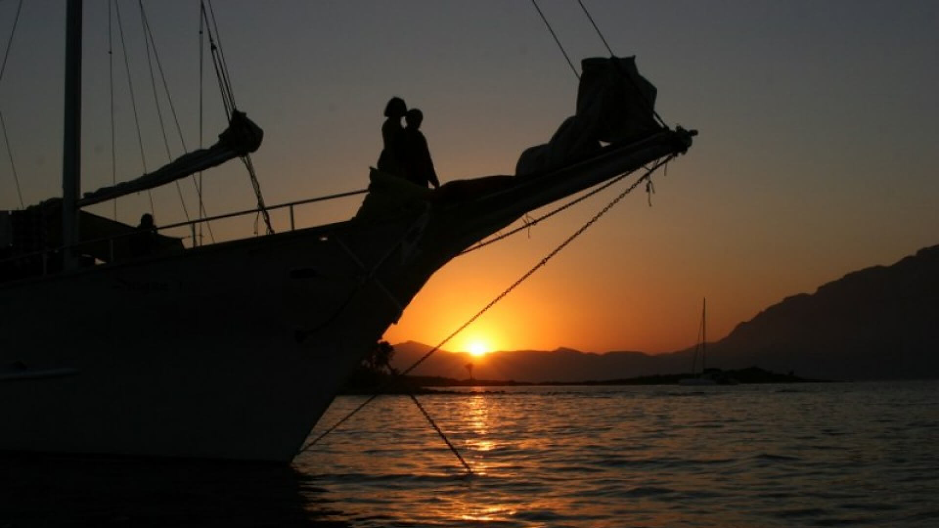 Bodrum Lüx Yelkenli Gulet 5 Kabin 27 Metre