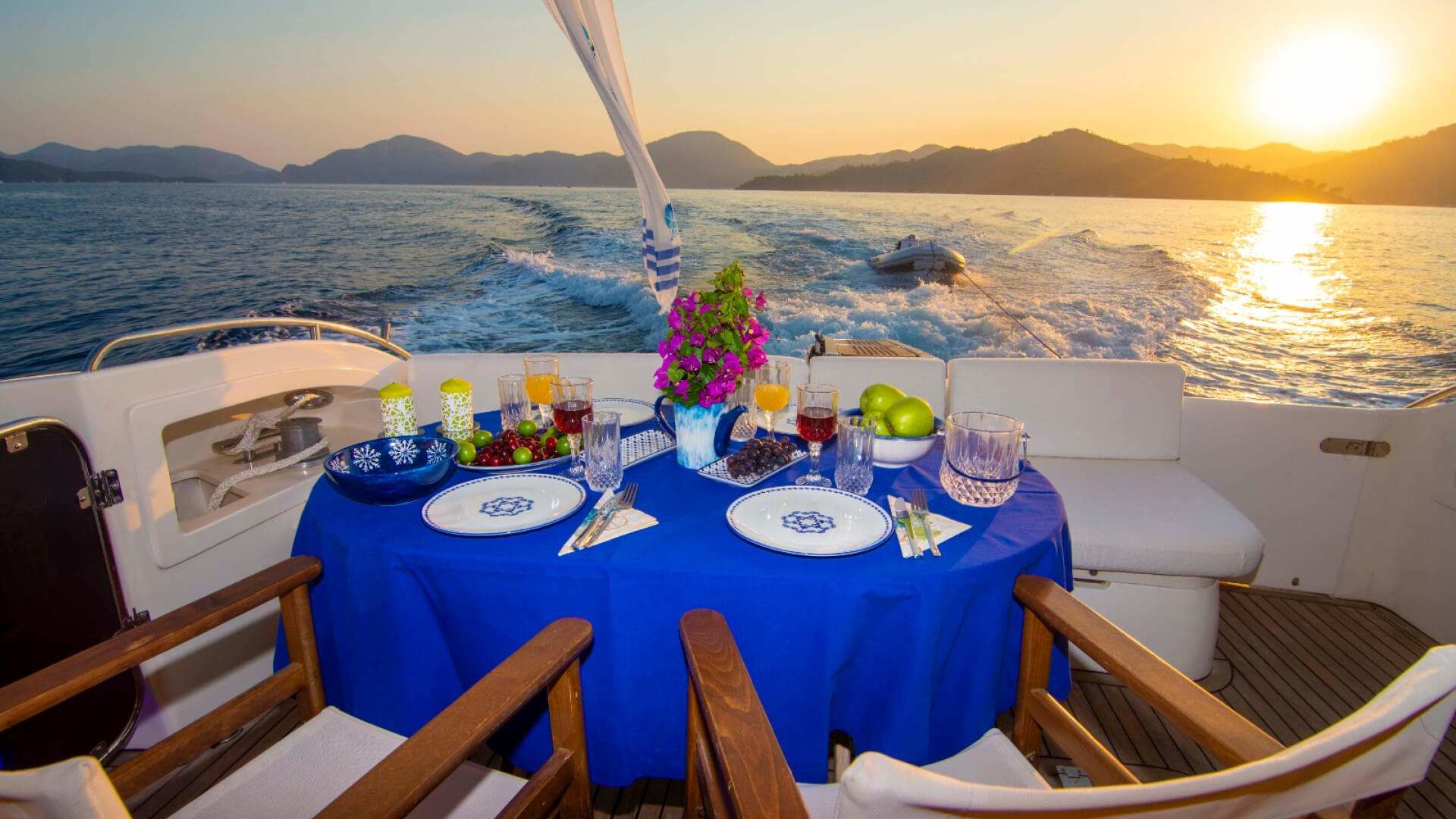 Göcek Lux Motoryat Princess 56 - 3 Kabin 18 Metre