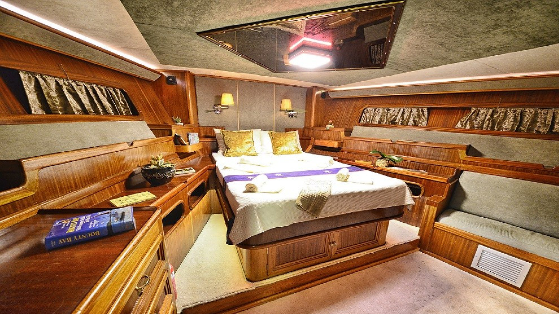 Göcek Lux Gulet 6 Kabin 28 Metre