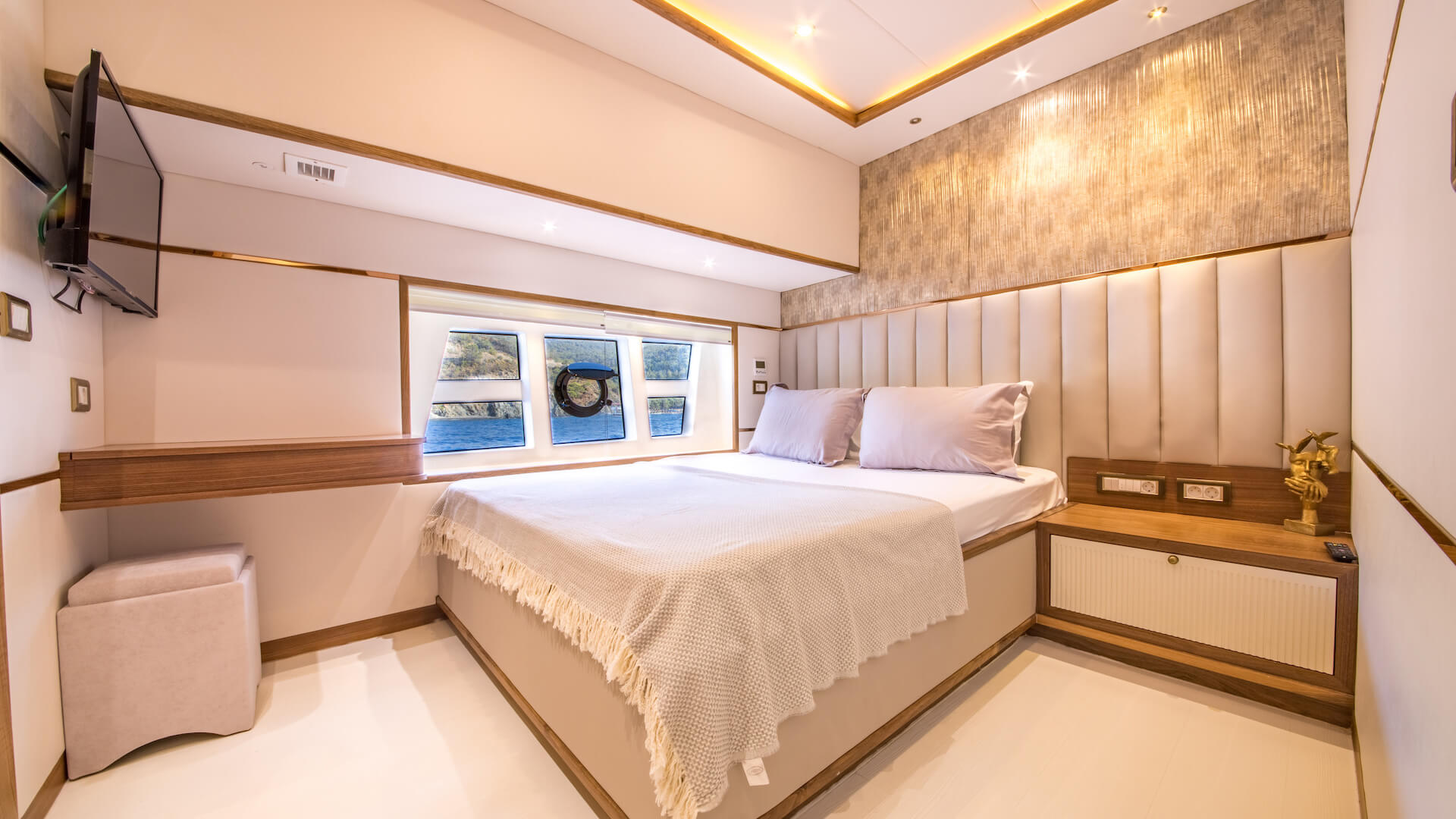 Göcek Delux Trawler 4 Kabin 24 Metre