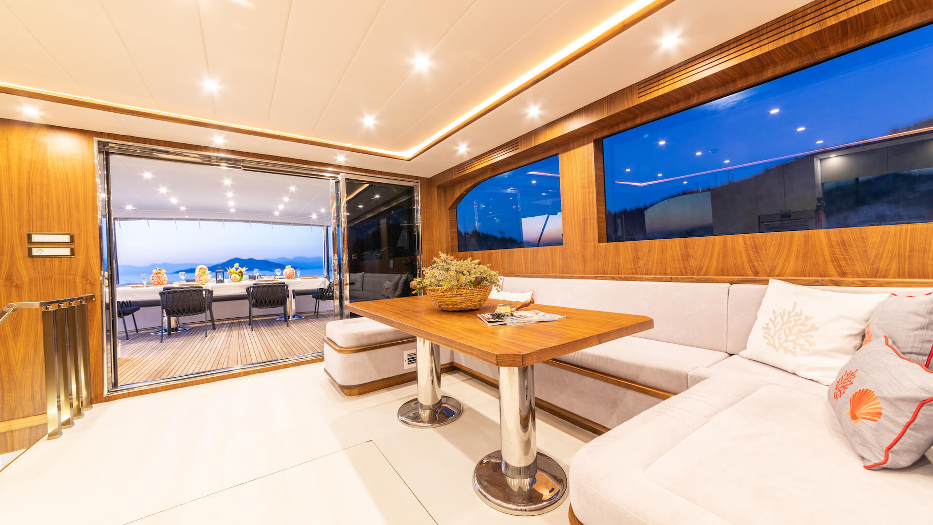 Göcek Delux Trawler 4 Kabin 24 Metre