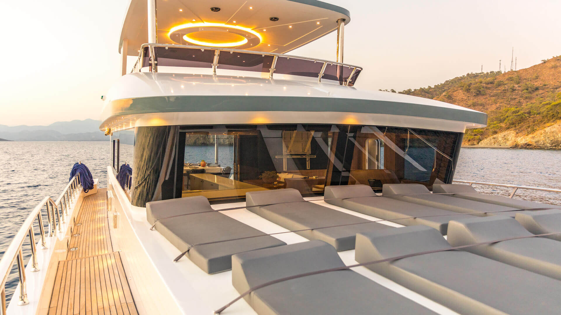 Göcek Delux Trawler 4 Kabin 24 Metre