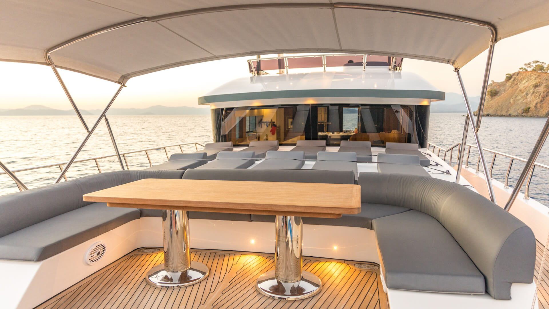 Göcek Delux Trawler 4 Kabin 24 Metre