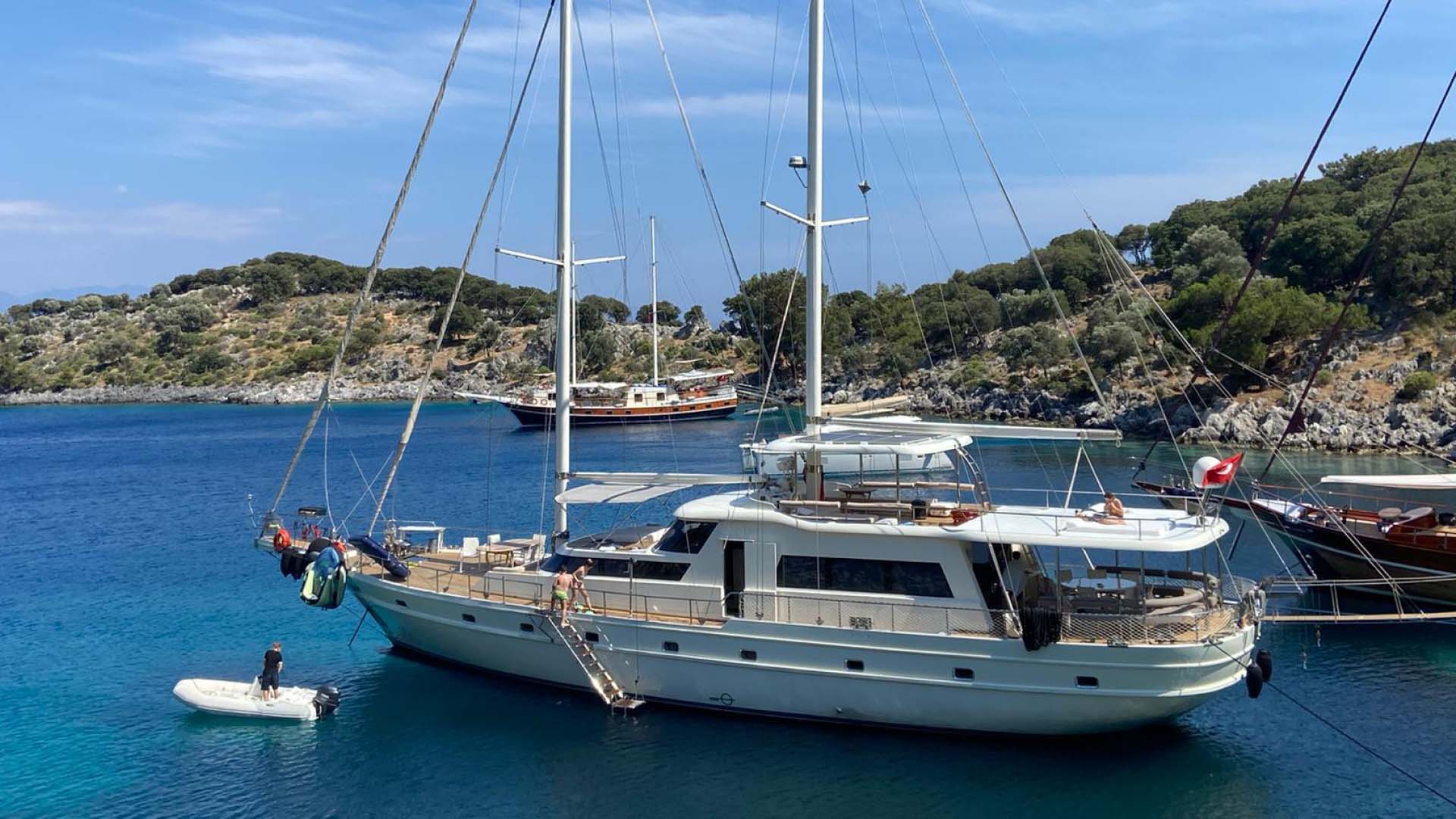 Göcek Delux Gulet 5 Kabin 32 Metre
