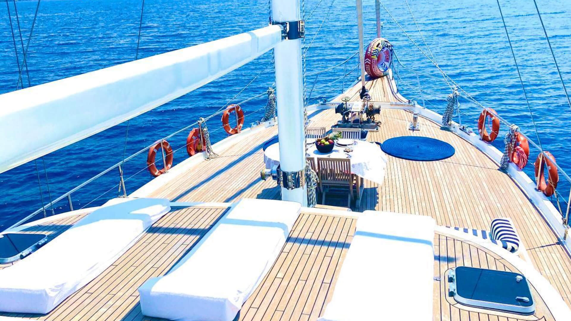 Göcek Delux Gulet 5 Kabin 32 Metre