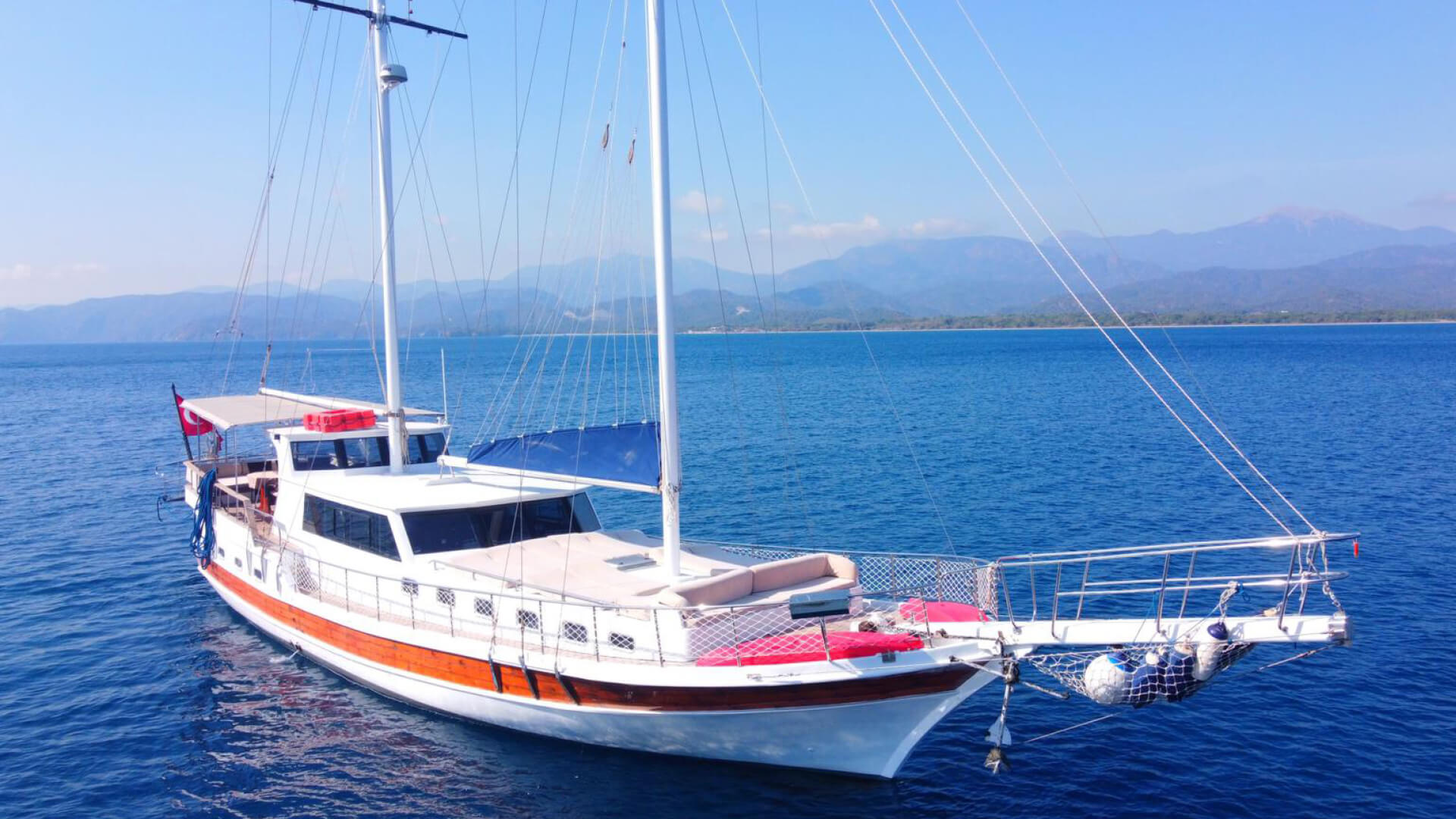 Göcek Lux Gulet 5 Kabin 22 Metre