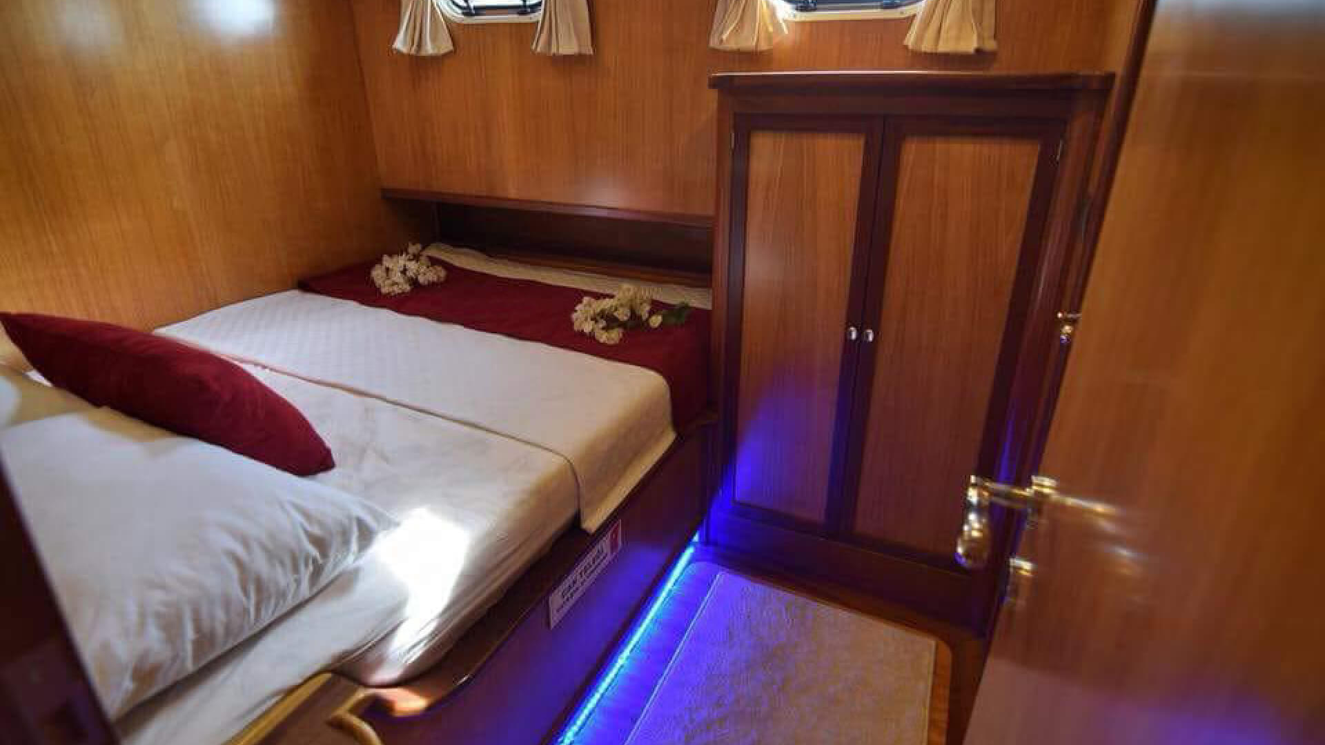 Göcek Standart Gulet 2 Kabin 15 Metre