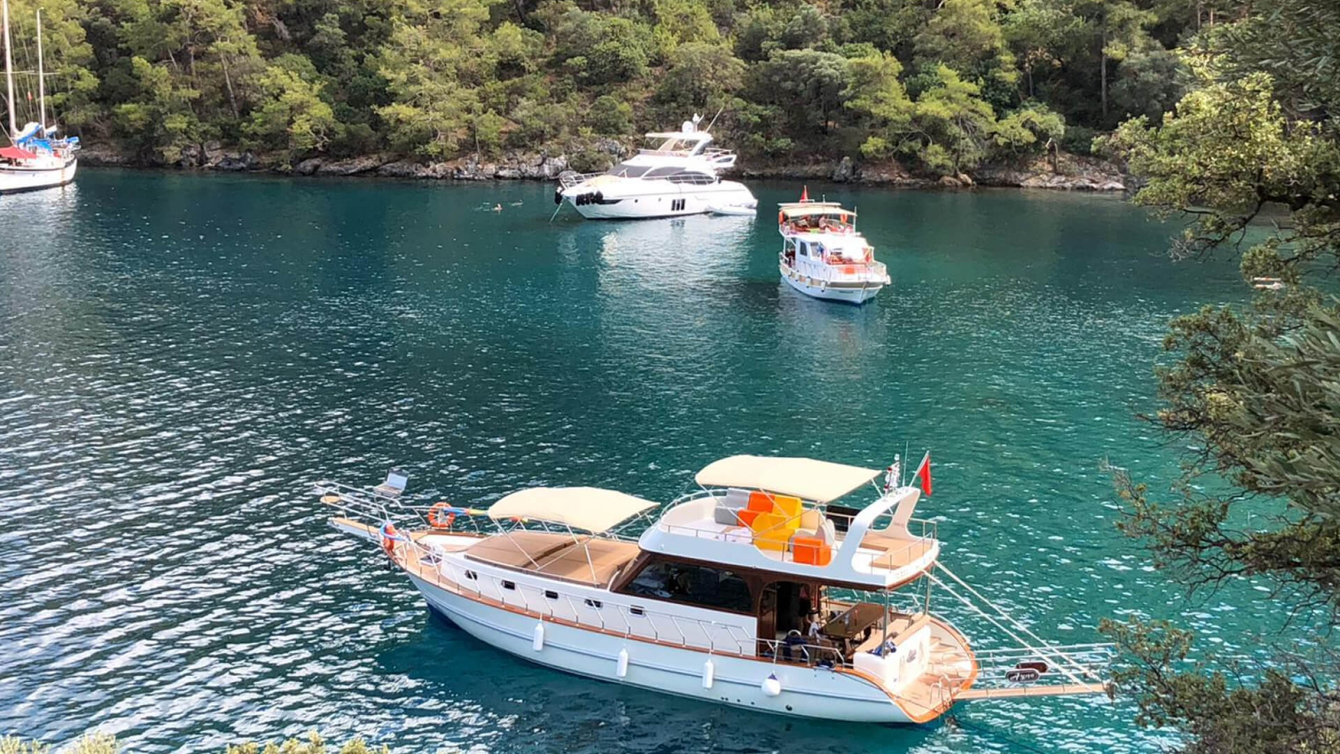 Göcek Standart Gulet 2 Kabin 15 Metre