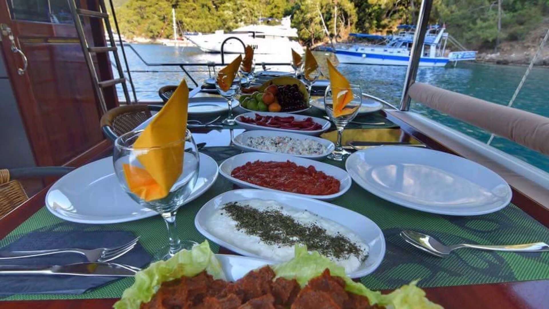 Göcek Standart Gulet 2 Kabin 15 Metre