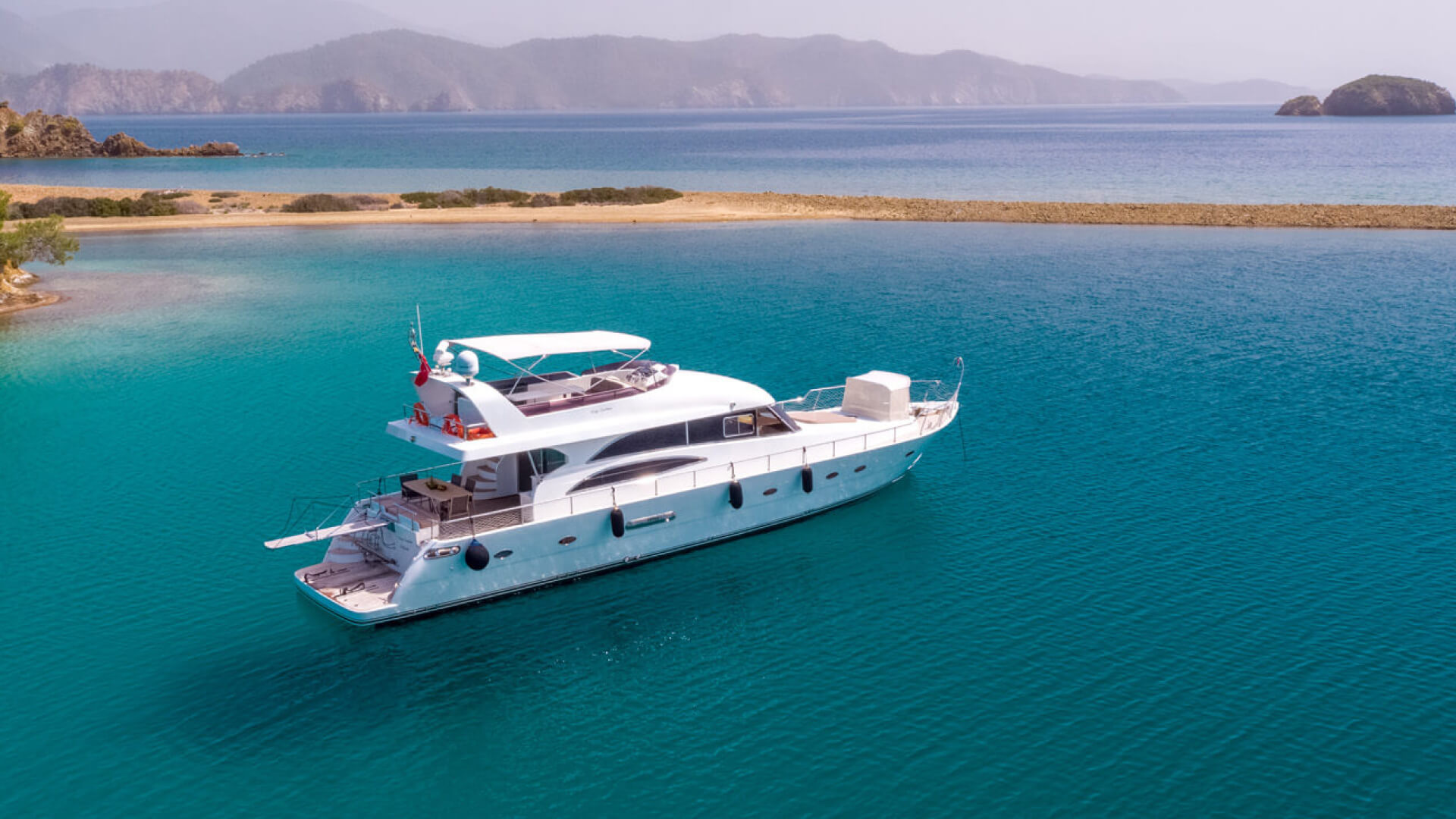 Göcek Delux Motoryat Özel Yapım 4 Kabin 20 Metre