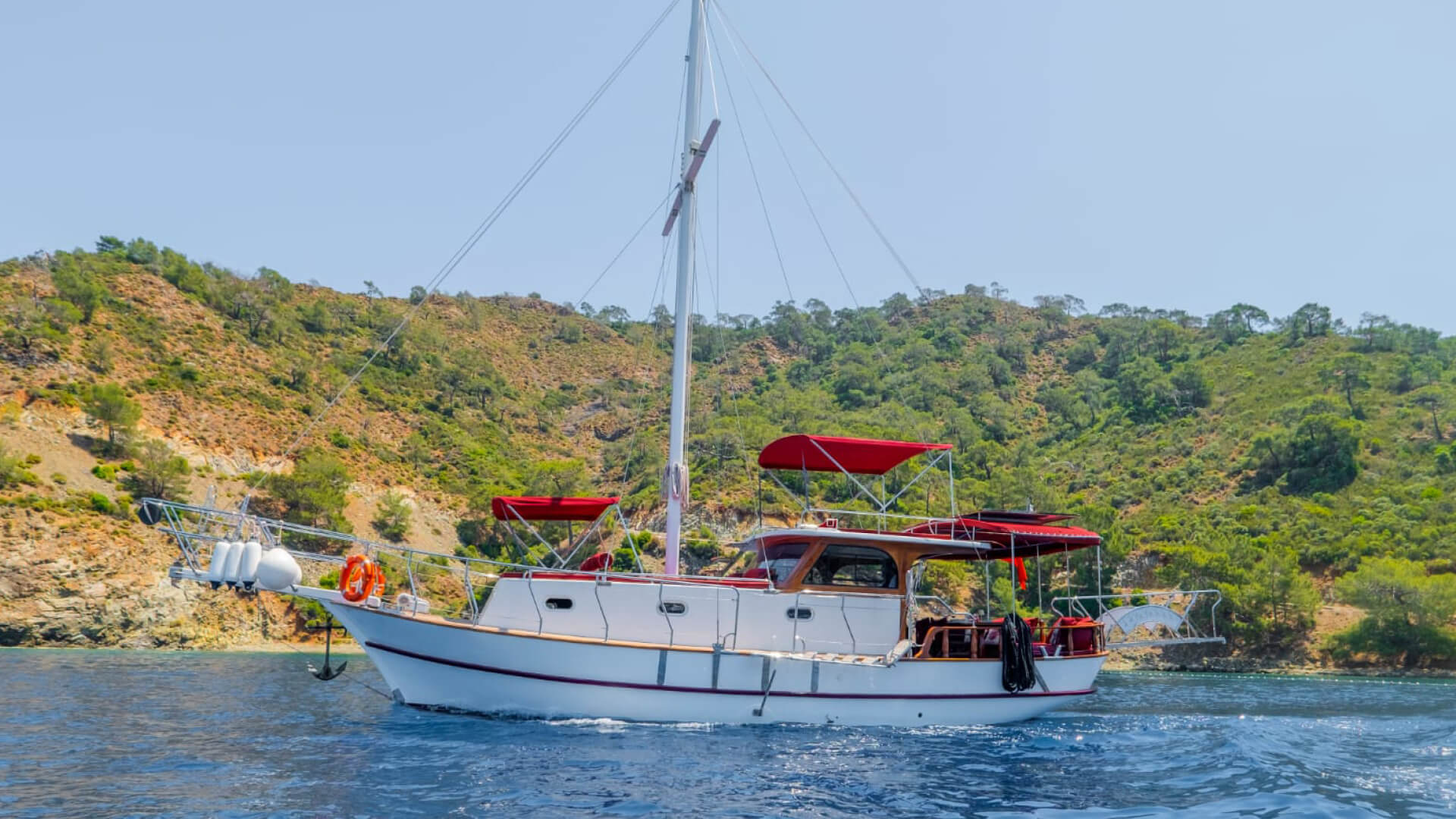 Göcek 2 Kabin 12 Metre Kiralık Ekonomik Gulet