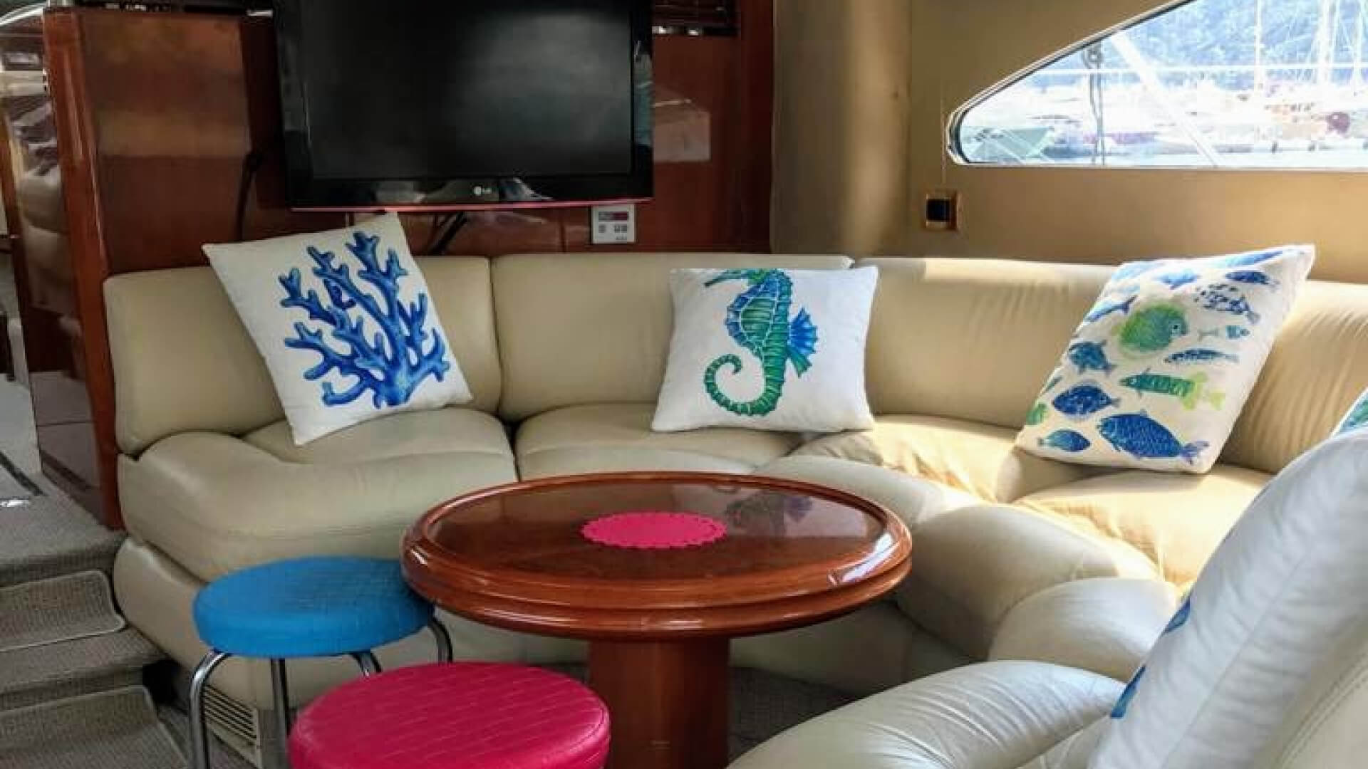 Göcek Lux Motoryat Fairline - 3 Kabin 19 Metre
