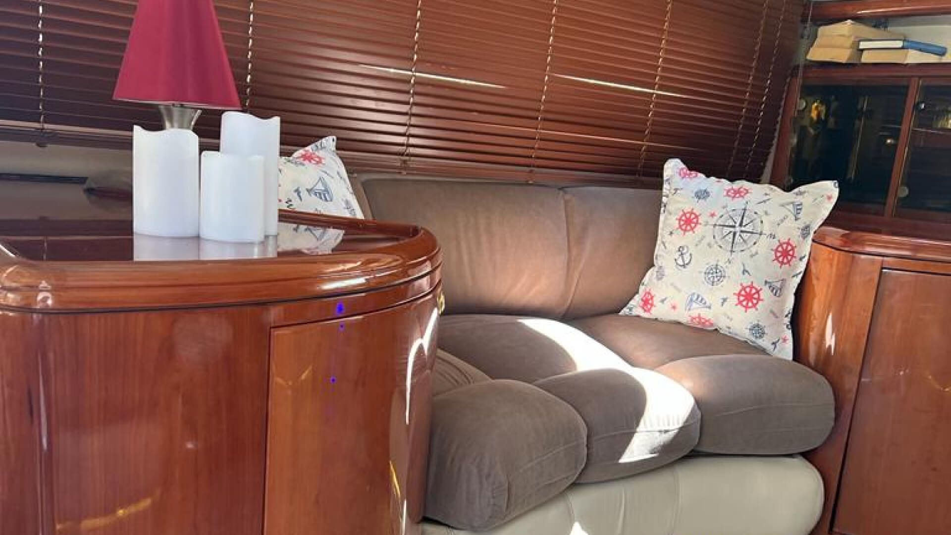 Göcek Lux Motoryat Fairline - 3 Kabin 19 Metre