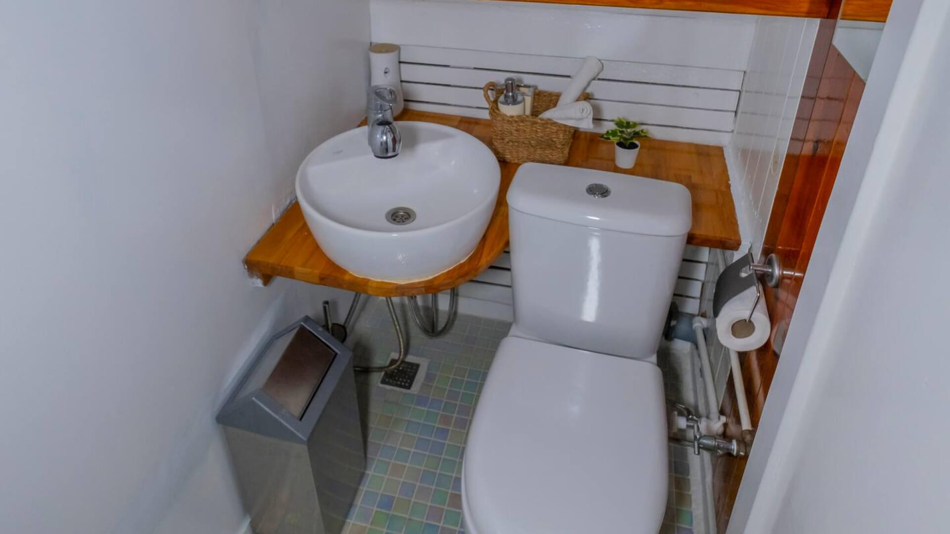 Göcek Standart Konaklamalı Gulet  6 Kişi 19 Metre