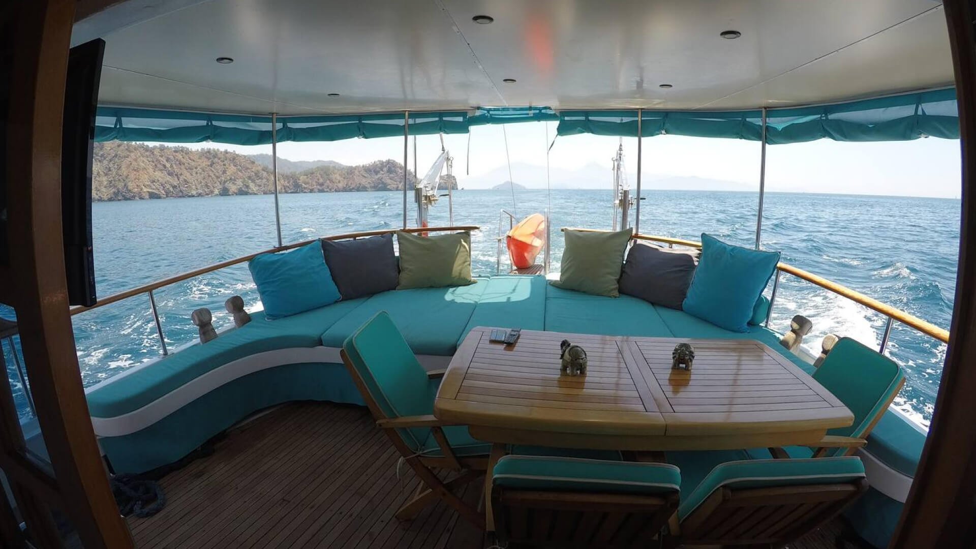 Göcek Standart Konaklamalı Gulet  6 Kişi 19 Metre